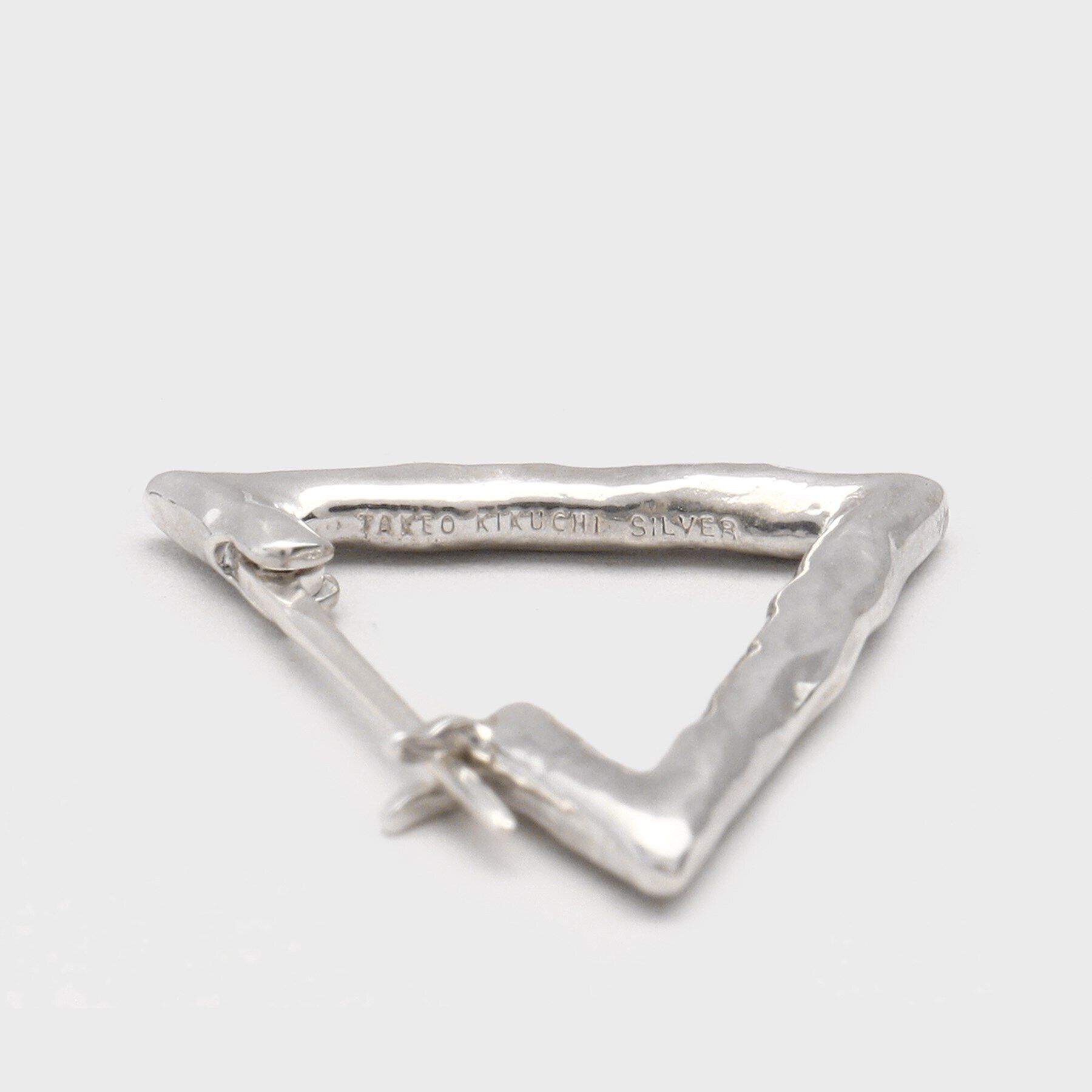 TAKEO KIKUCHI「【MADE IN JAPAN】トライアングルフープシルバーピアス」|ピアス|