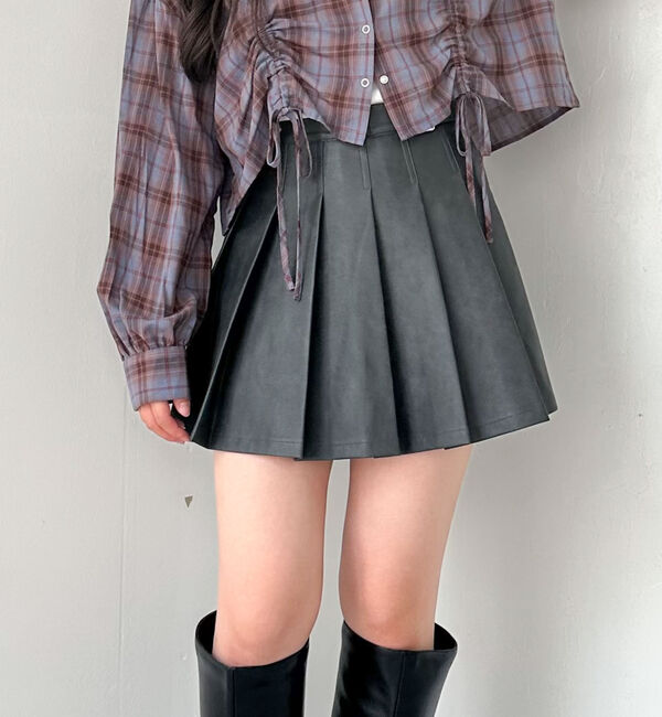 archives「【ＳＥＴＵＰ対応】フェイクレザープリーツミニスカート」|スカート|BLACK