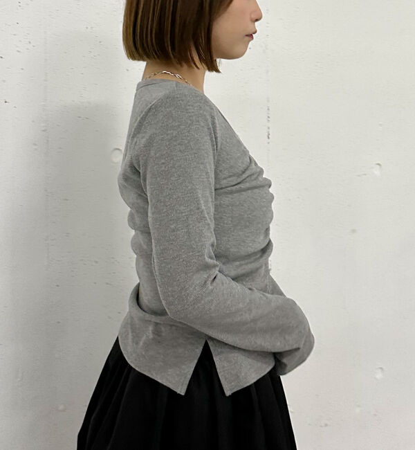 archives「ボタンギャザーＶネックＴＯＰＳ」|Tシャツ・カットソー|