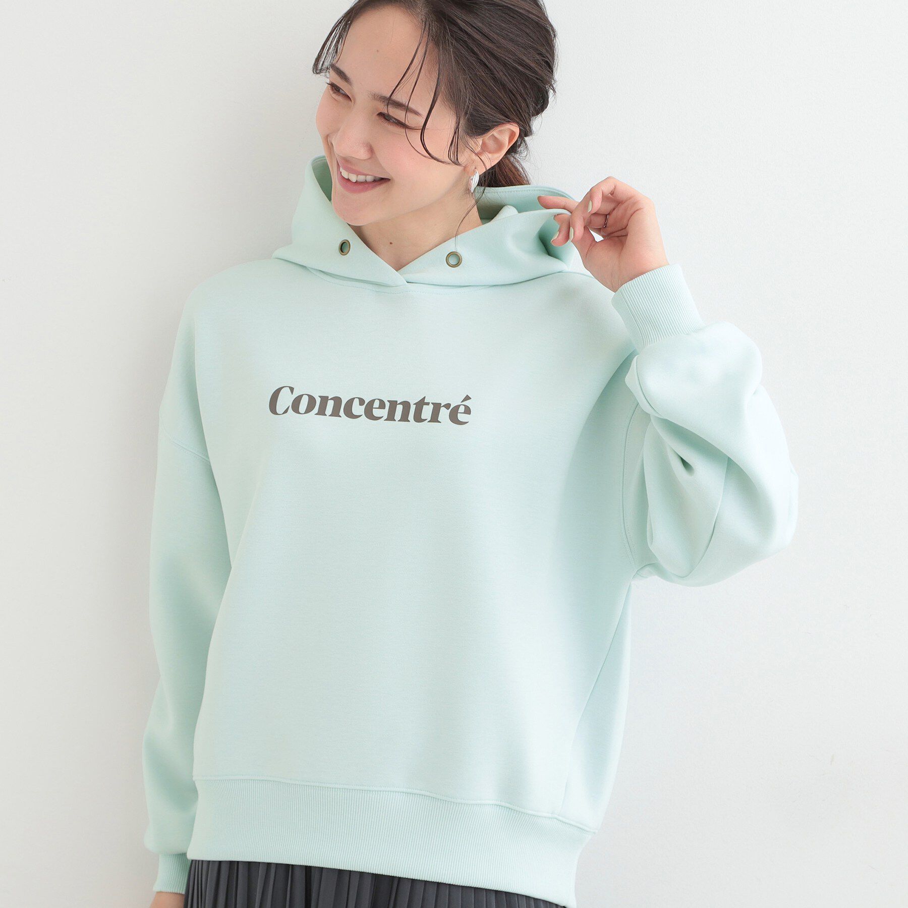 SHOO･LA･RUE「【セットアップ可/S-LL/なめらかタッチ】選べる3柄 ロゴ入りプルパーカ」|パーカー|サックスブルー(39