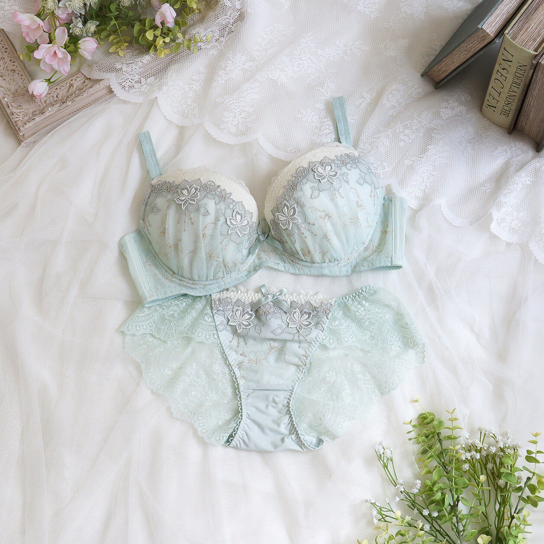 Risa Magli「マデリン ブラジャー（G-H）＜バストアップタイプ＞」|インナー|