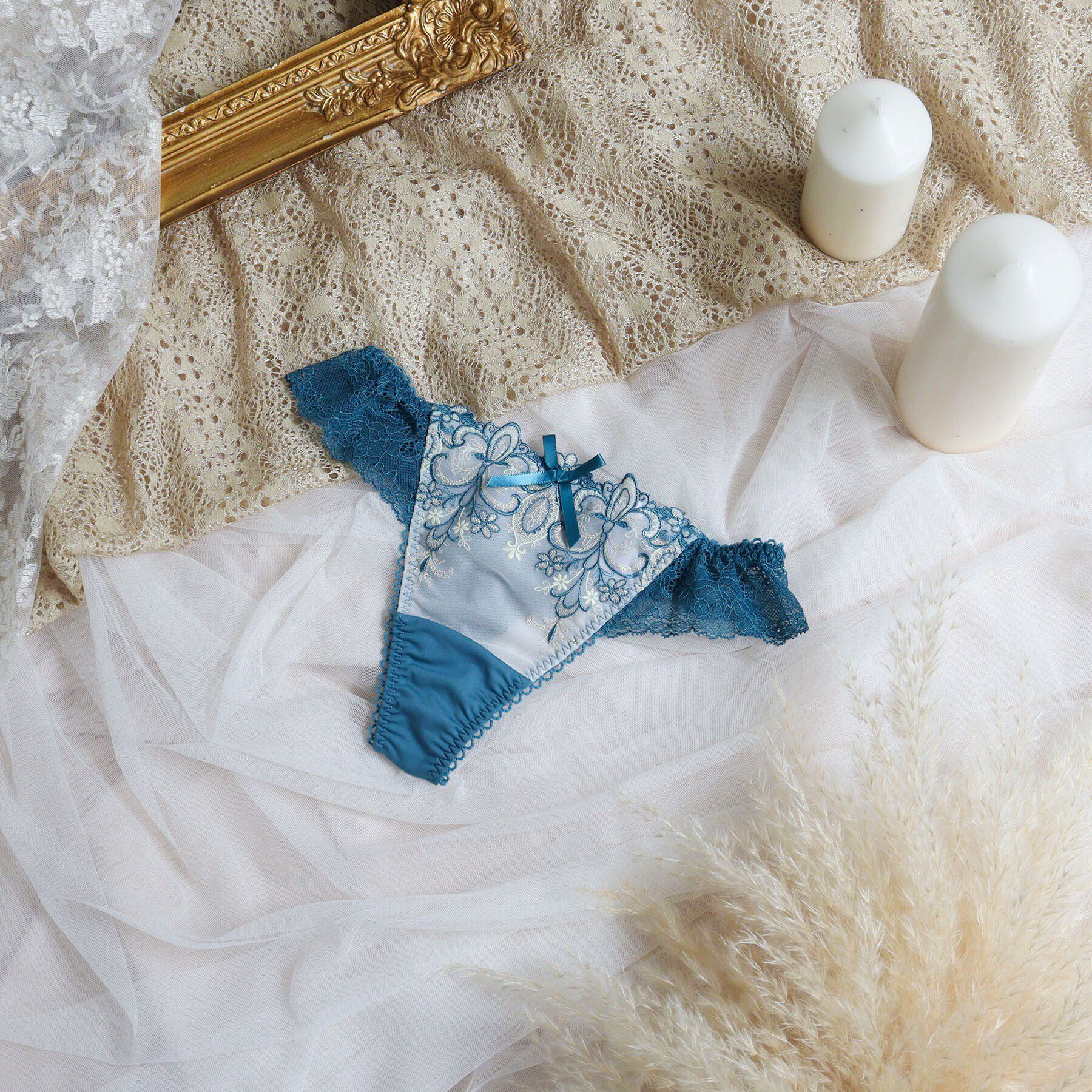 Risa Magli「スカイラー Tバックショーツ」|インナー|ブルー(092)