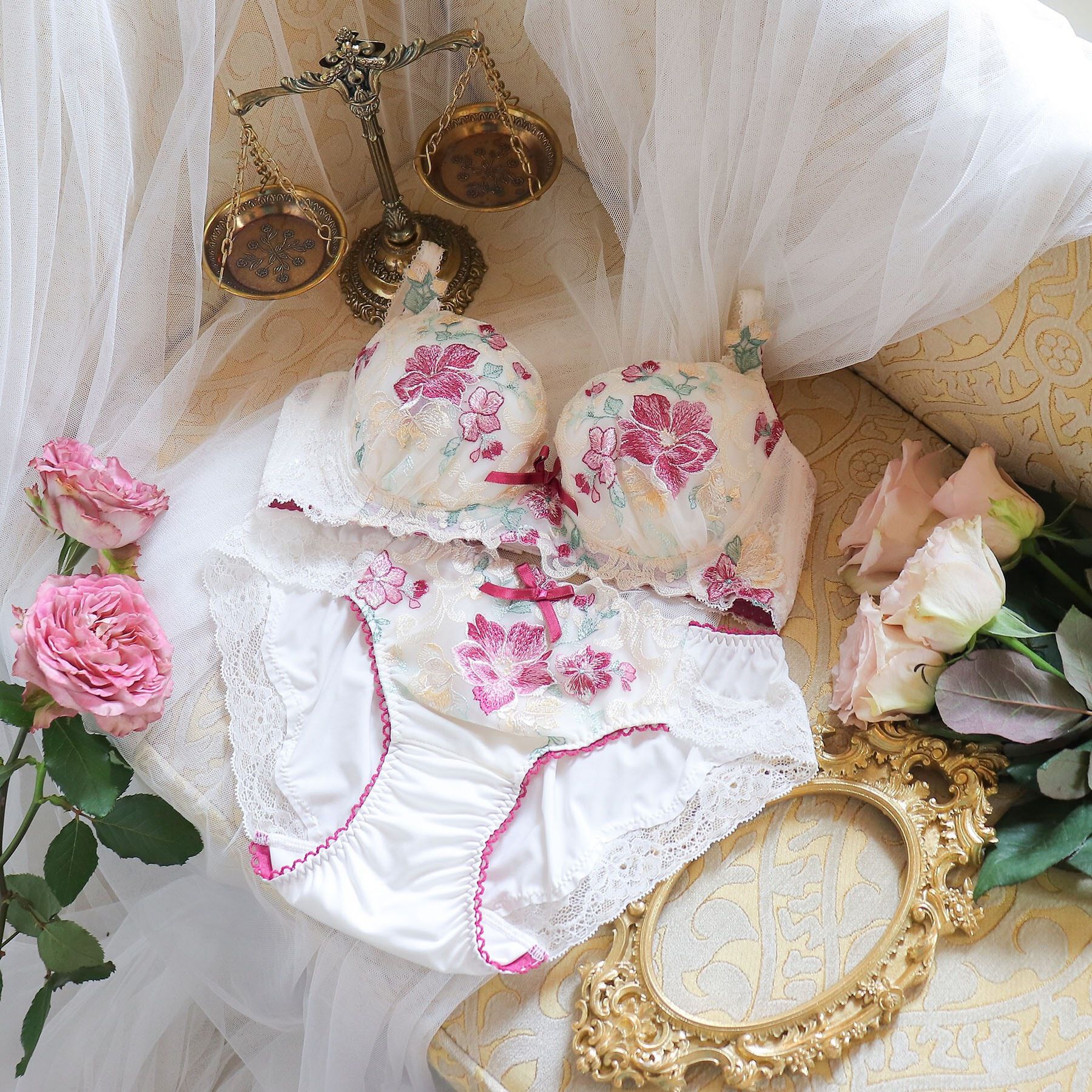 Risa Magli「エリオット ブラジャー（E-F）＜D Make Type＞」|インナー|