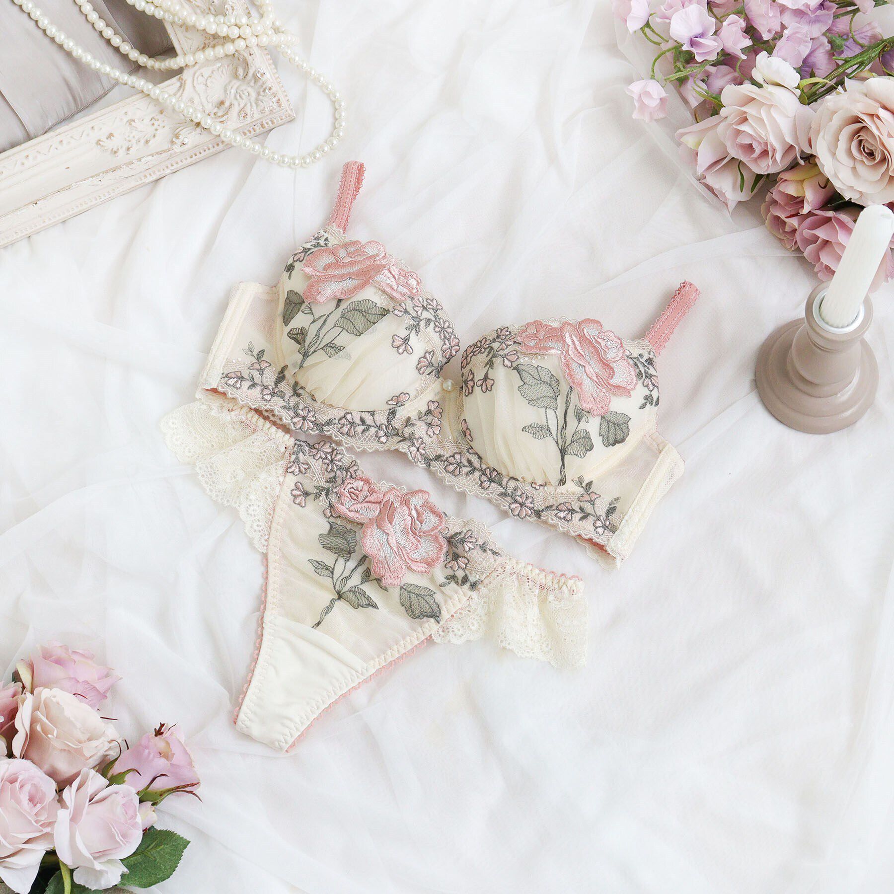 Risa Magli「フロリーナ ブラジャー（B-D）＜N Make Type＞」|インナー|