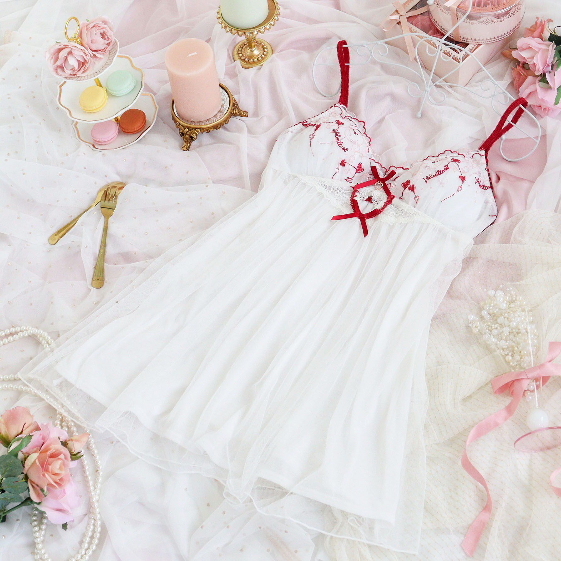 Risa Magli「ヘルティー カップ付スリップ」|キャミソール|レッド(061)