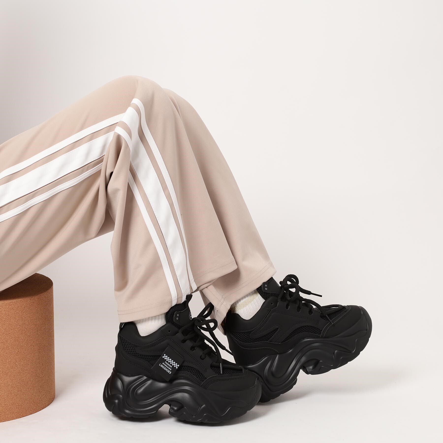 csT&P「厚底ワンポイントインヒールデザインスニーカー」|スニーカー|