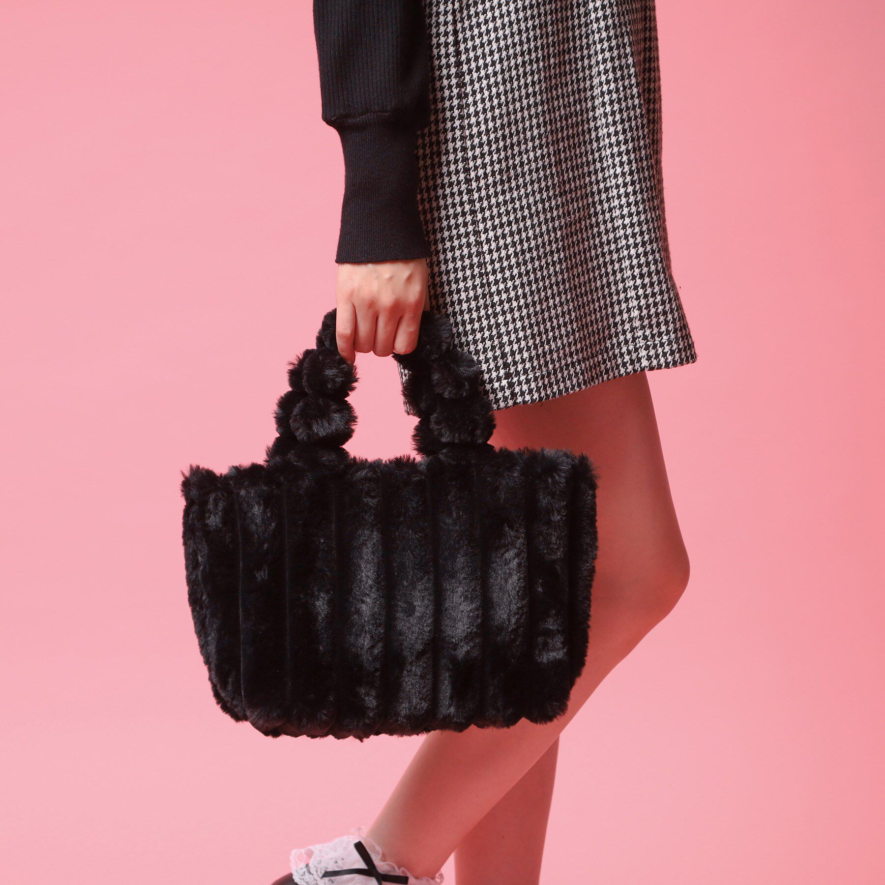 Ober Tashe「もこもこトートバッグ」|トートバッグ|ブラック(019)