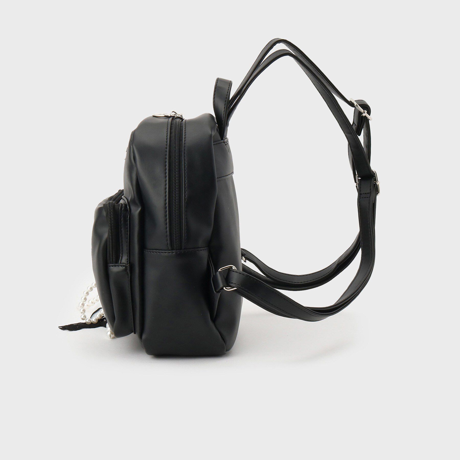 Ober Tashe「チャーム付きハートモチーフリュック」|リュック|