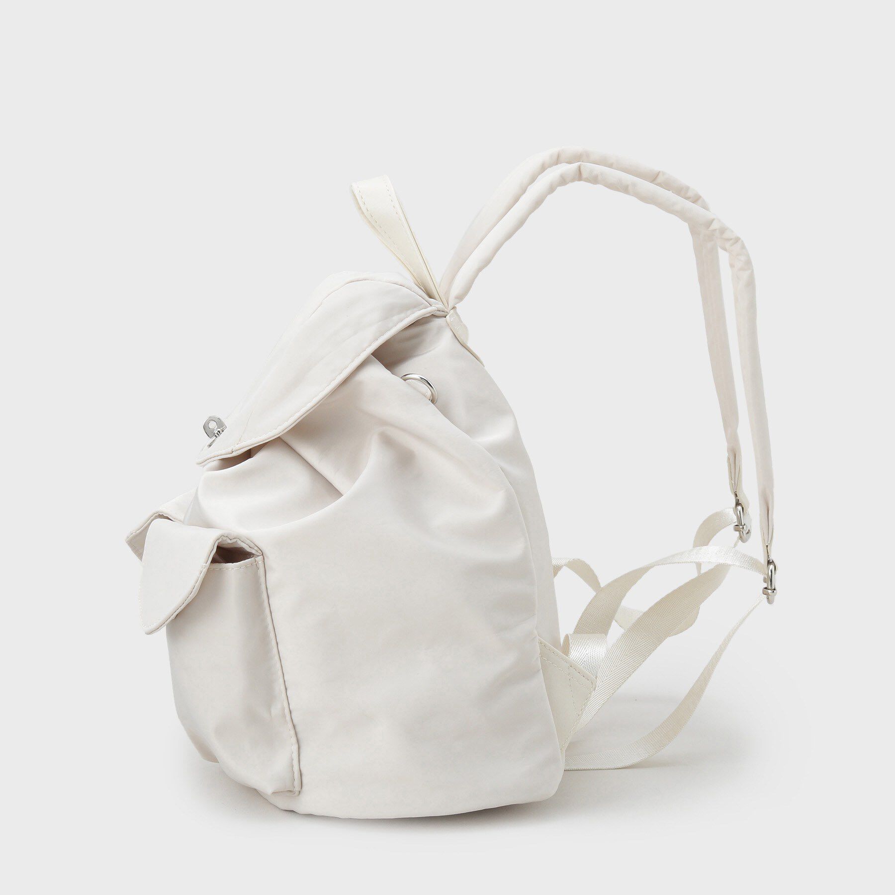 Ober Tashe「ナイロンカジュアルリュック」|リュック|