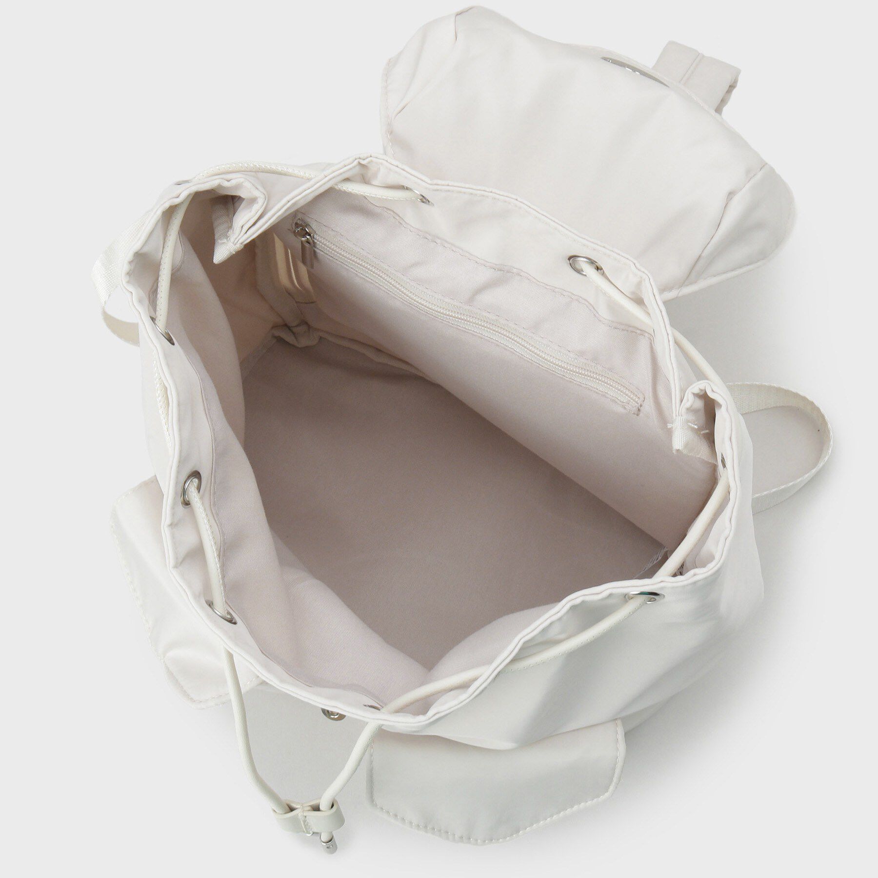 Ober Tashe「ナイロンカジュアルリュック」|リュック|