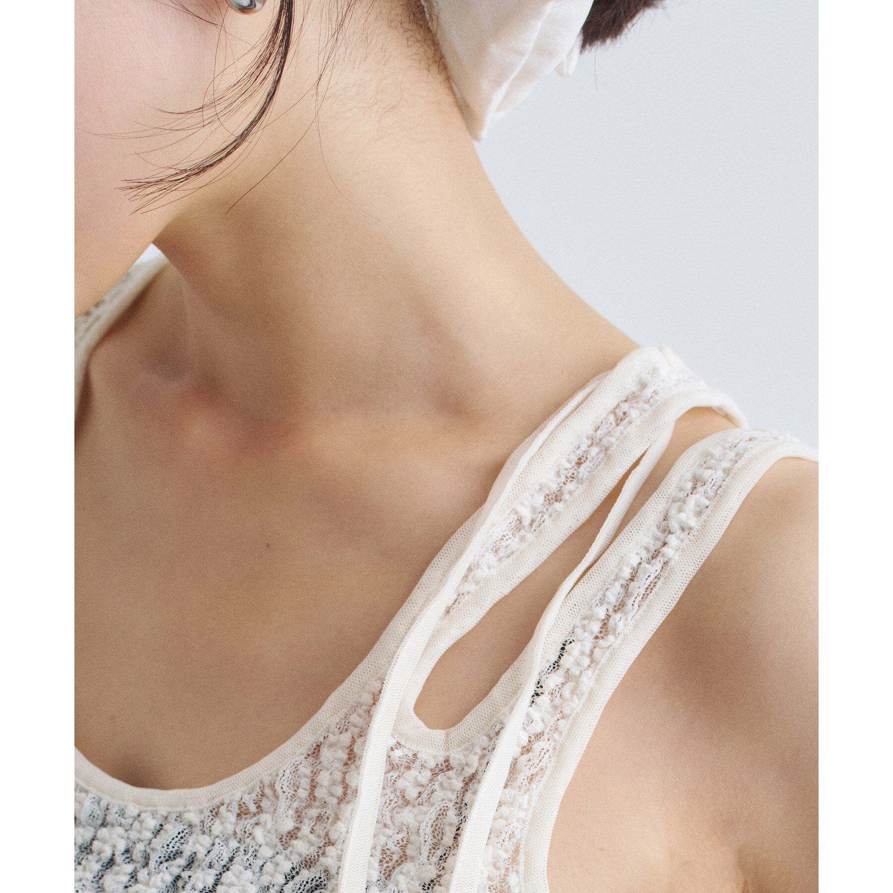 CODE A「asymmetry ribbon lace cami」|キャミソール|