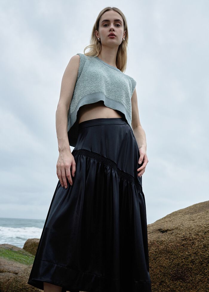 BACKYARD FAMILY「MIND レザーライクサテンギャザースカート 通販 スカート ギャザースカート ひざ丈スカート」|スカート|