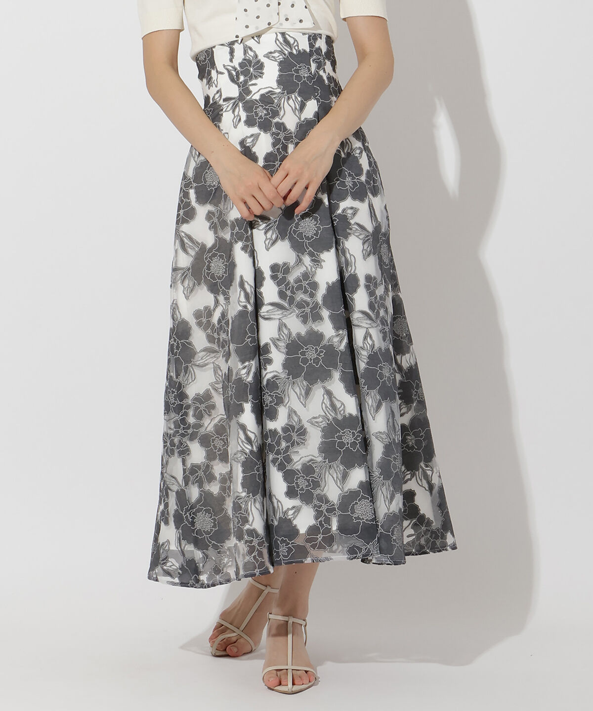 アンドクチュール「オパールフラワーフレアスカート」|フレア|