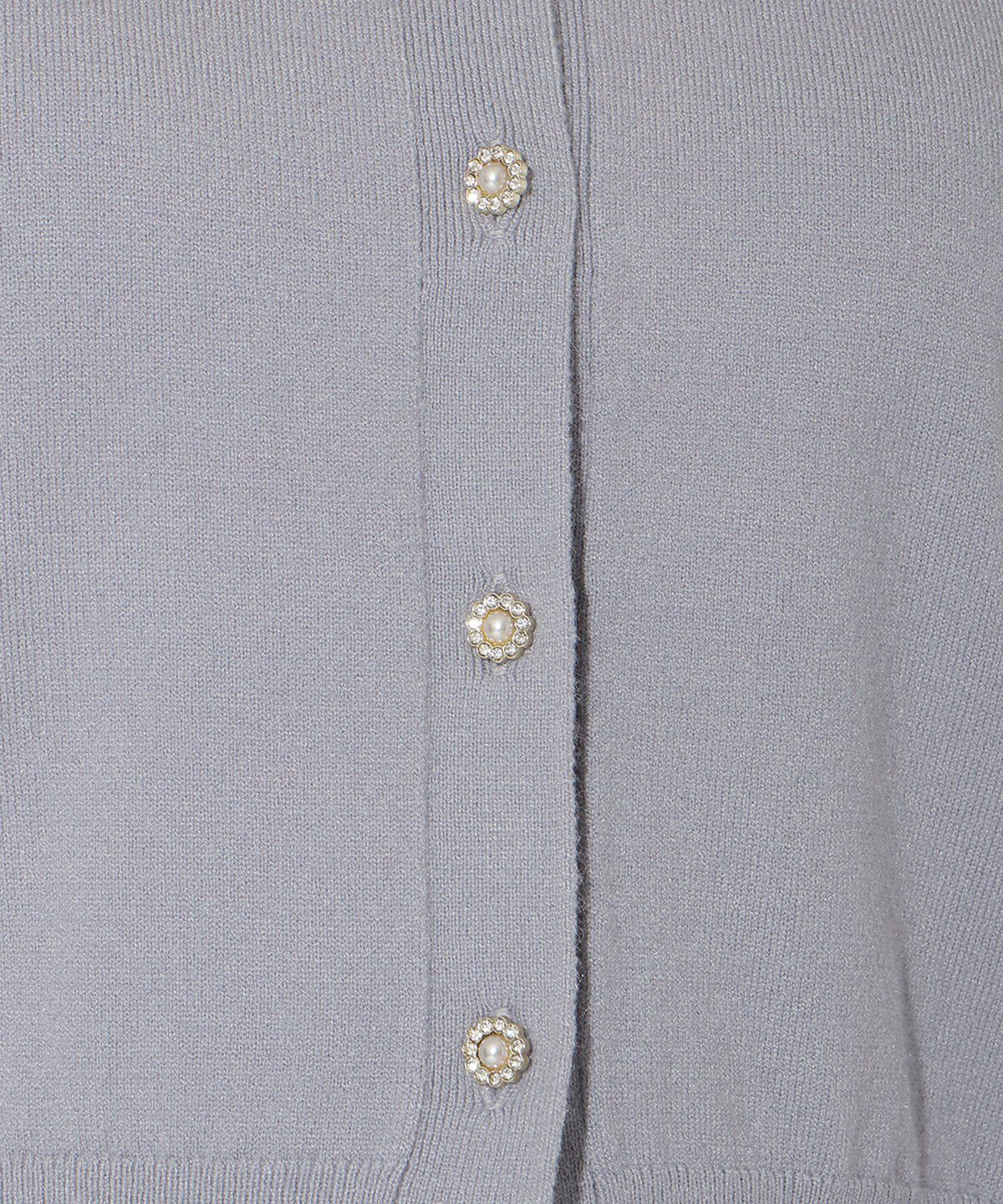 アンドクチュール「ビジューボタンクルーネックカーディガン」|カーディガン|