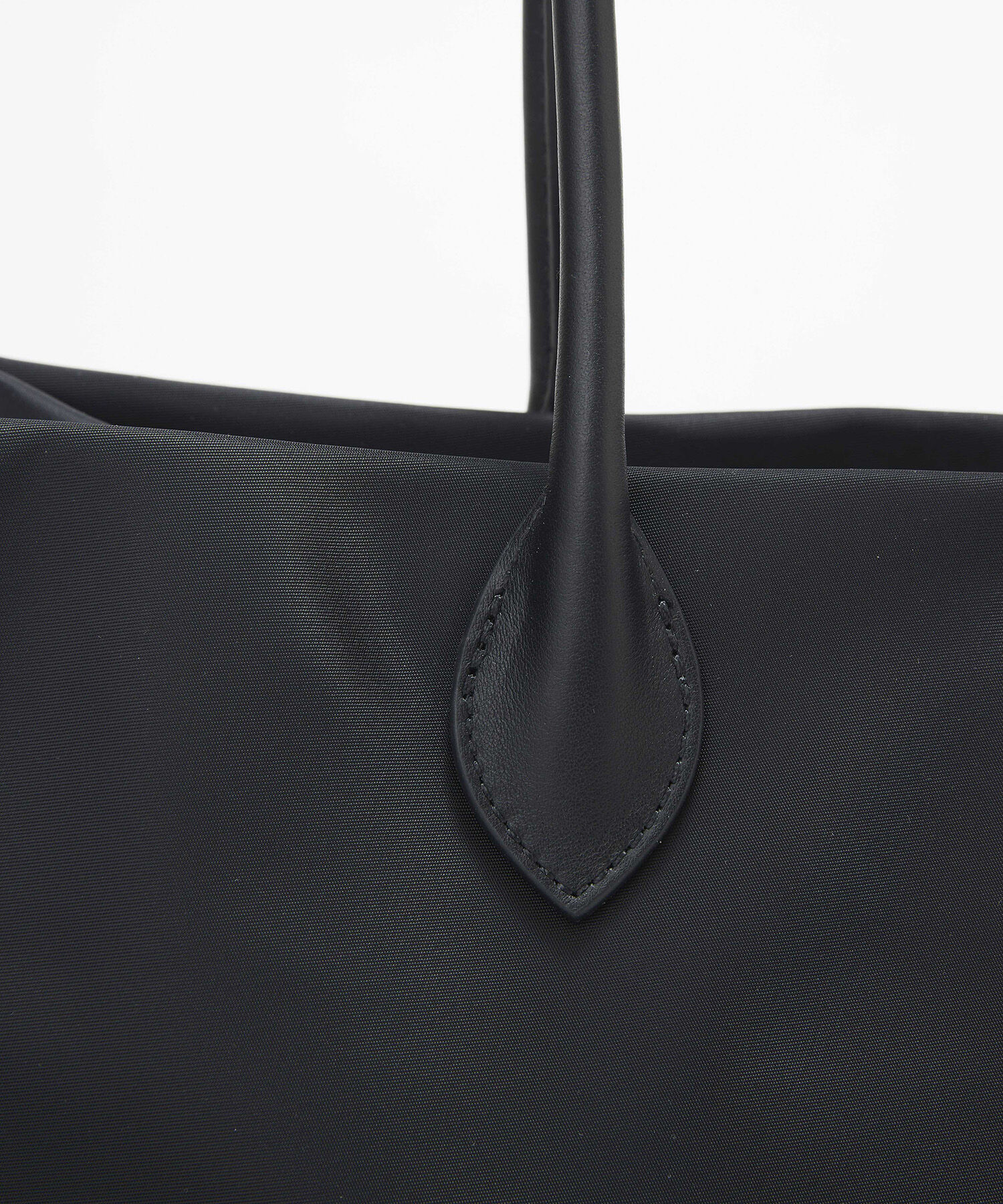 TOPKAPI BREATH「【Breath TOPKAPI】PRIM プリム ナイロン スクエア トートバッグ チャーム付き　A4/ 軽量 」|トートバッグ|