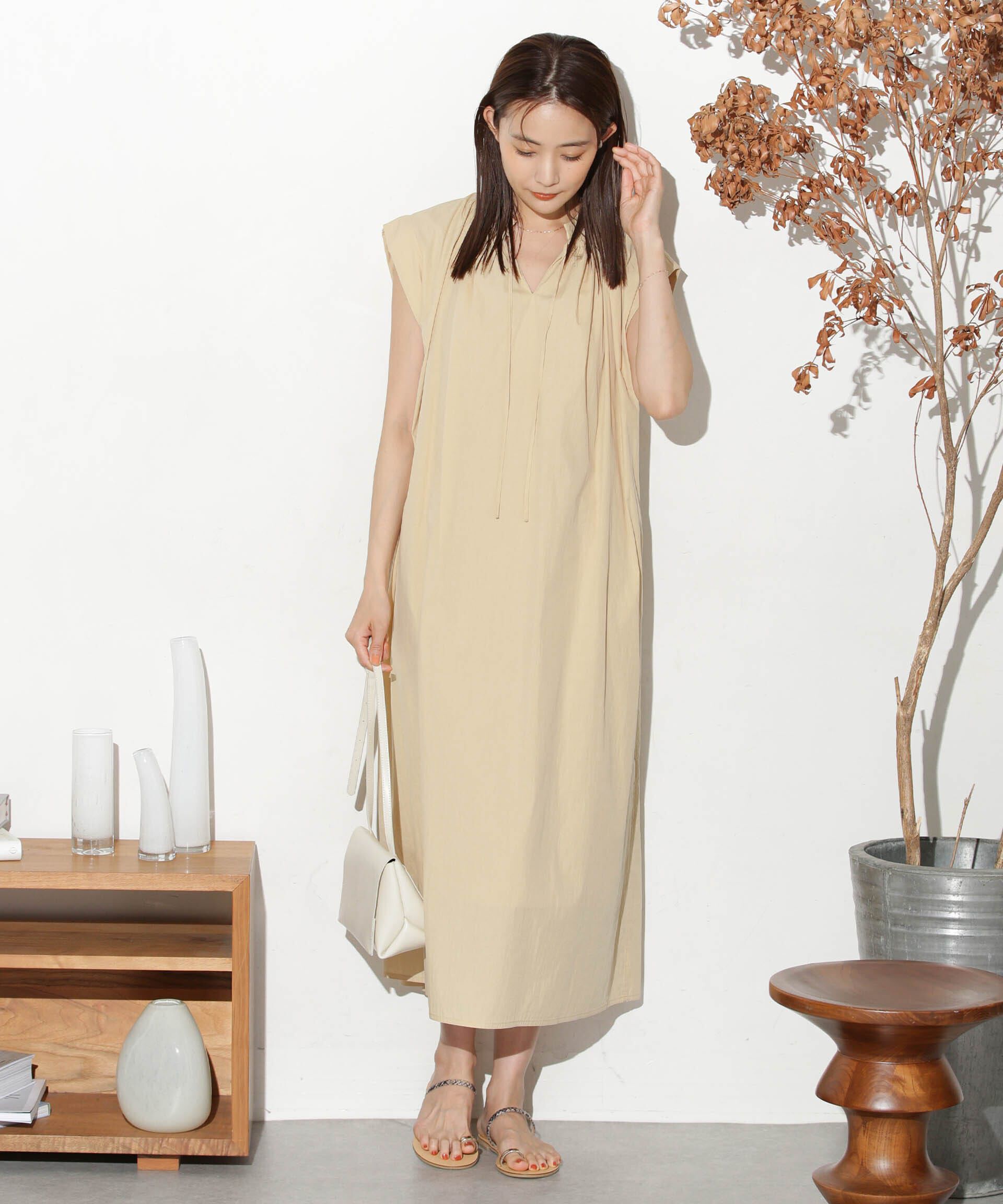 nano･universe「タイプライターベルト付きサックワンピース」|ワンピース|