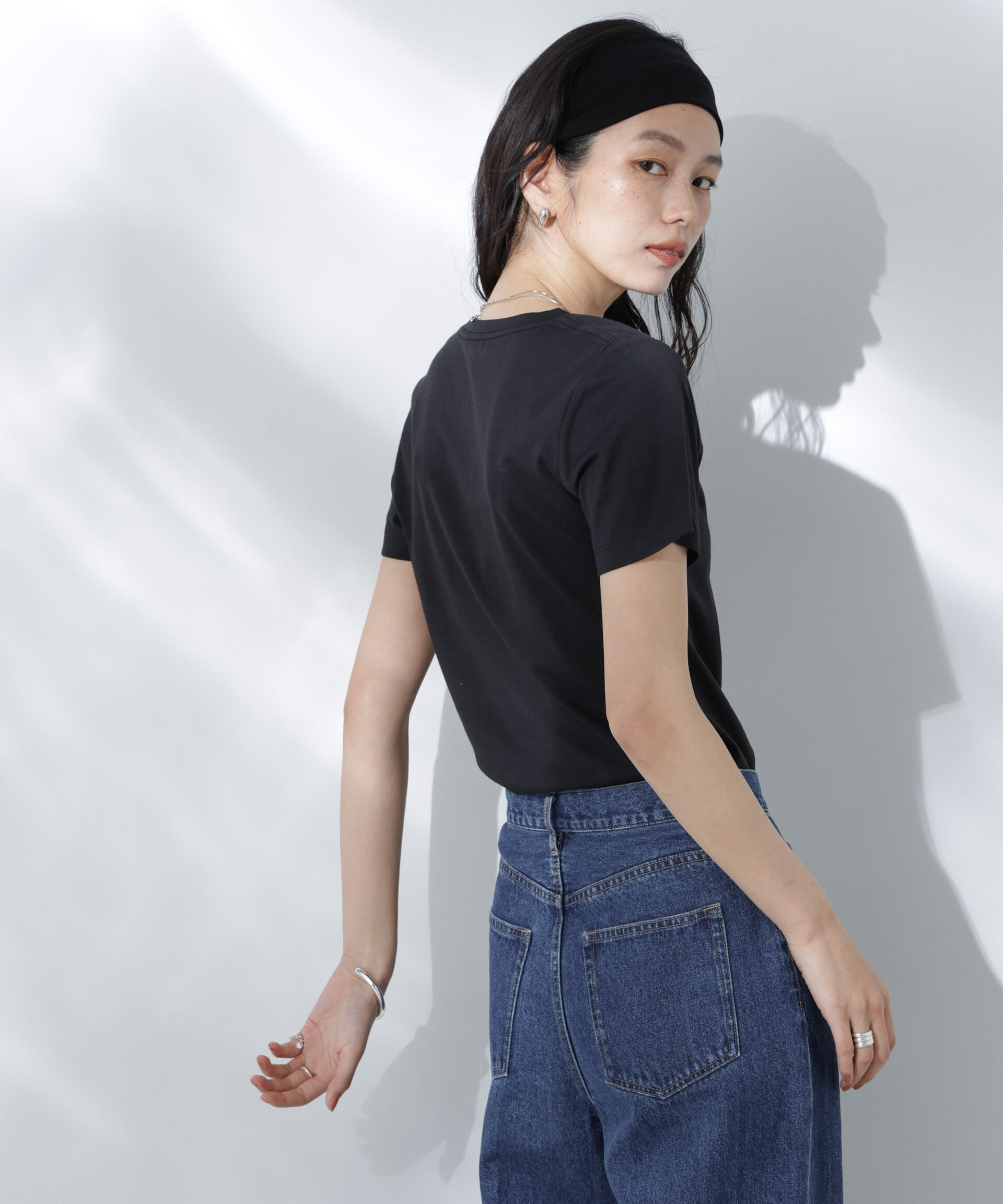 nano･universe「Anti Soaked(R) 汗染み防止VネックTシャツ」|Tシャツ・カットソー|