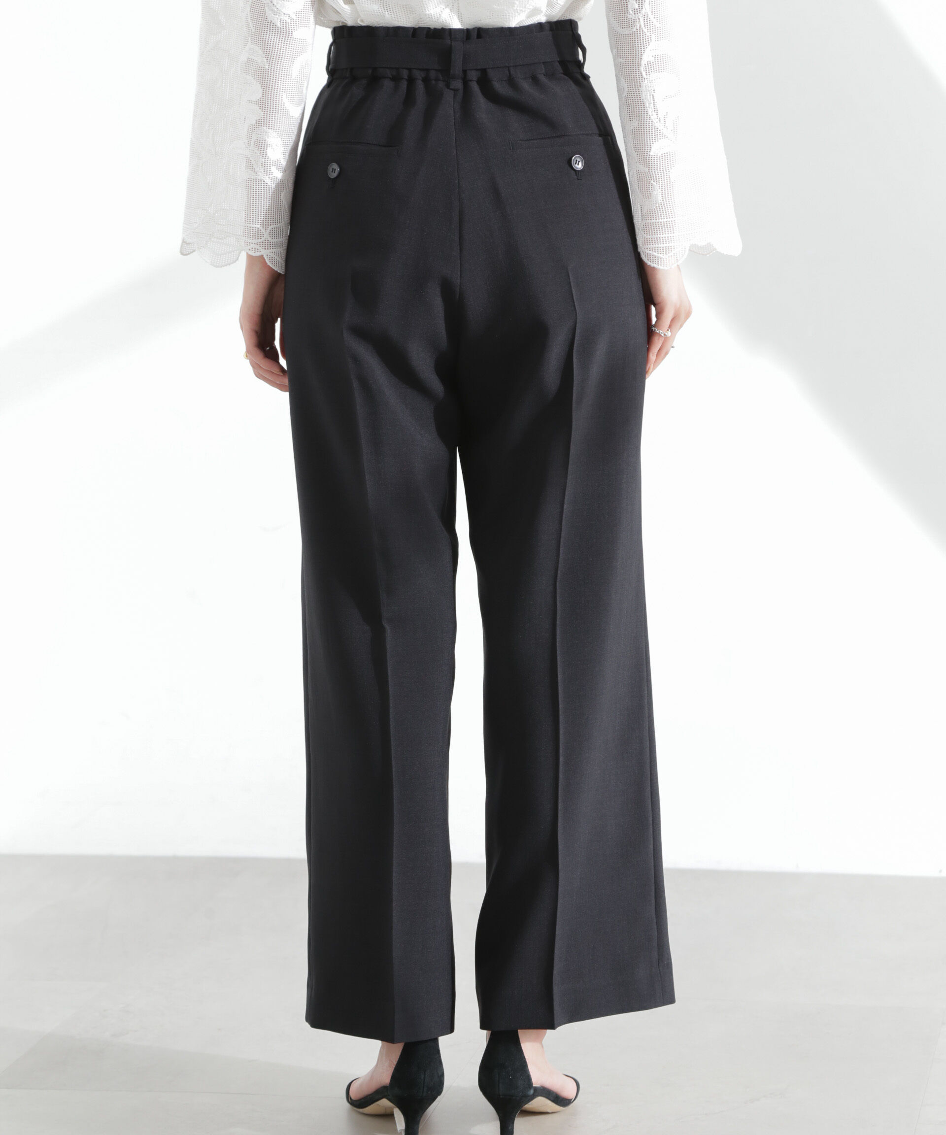 nano･universe「メランジドライ ベルト付きタックワイドパンツ(セットアップ可)」|チノ|