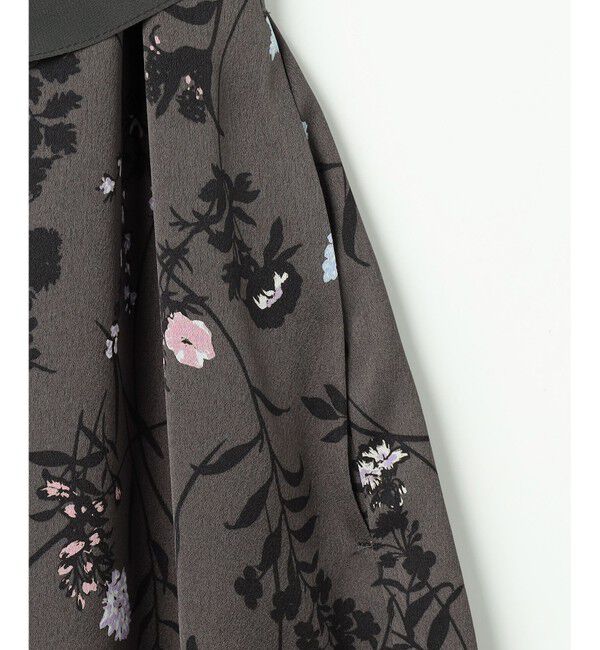 自由区「【WEB&一部店舗限定・新色追加・定番人気・着用動画あり】ハーバルフロープリント8分袖 ワンピース」|ワンピース|