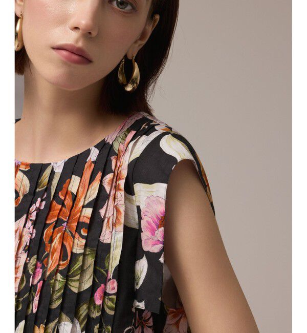 GRACE CONTINENTAL「フラワープリントタックブラウス」|シャツ・ブラウス|