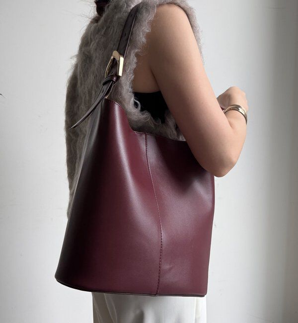  「【WEB限定】ビッグバックルバケツショルダー」|トートバッグ|