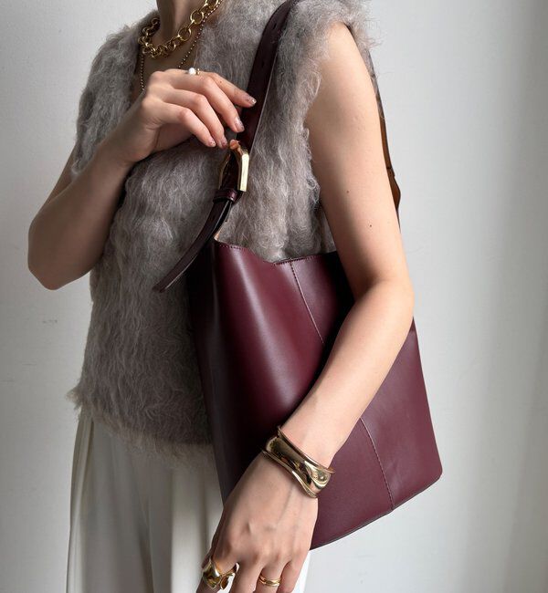  「【WEB限定】ビッグバックルバケツショルダー」|トートバッグ|