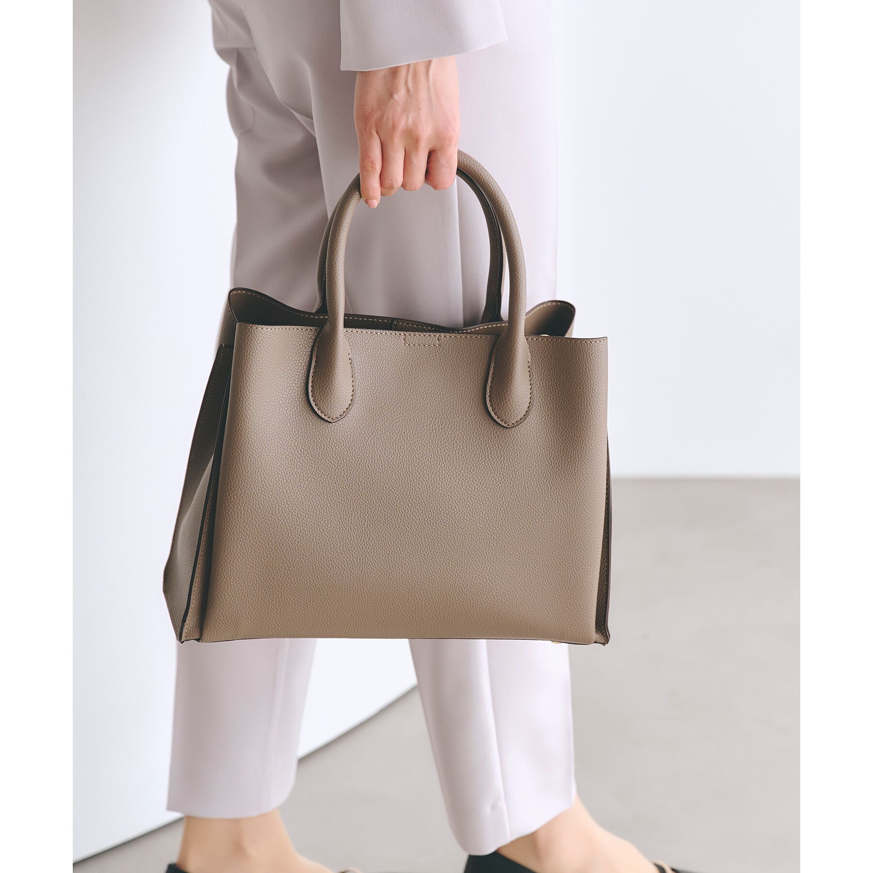 grove「【人間工学】中仕切り2WAYトート【入卒対応可】」|ショルダー・メッセンジャー|チャコールグレー(0