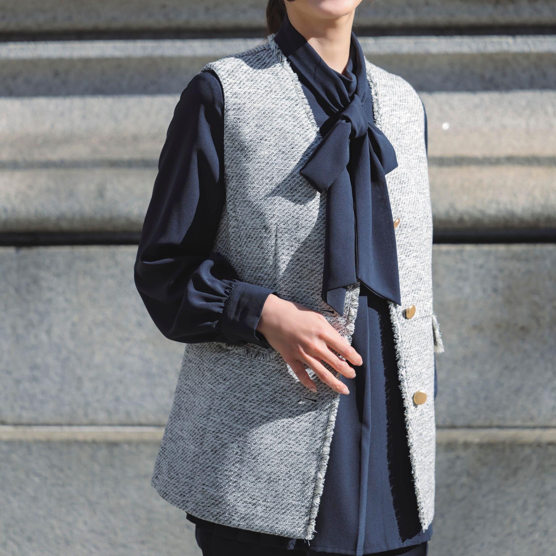 grove「【マシンウォッシュ/防シワ/UVカット】裾プリーツ取り外しボウタイブラウス」|シャツ・ブラウス|