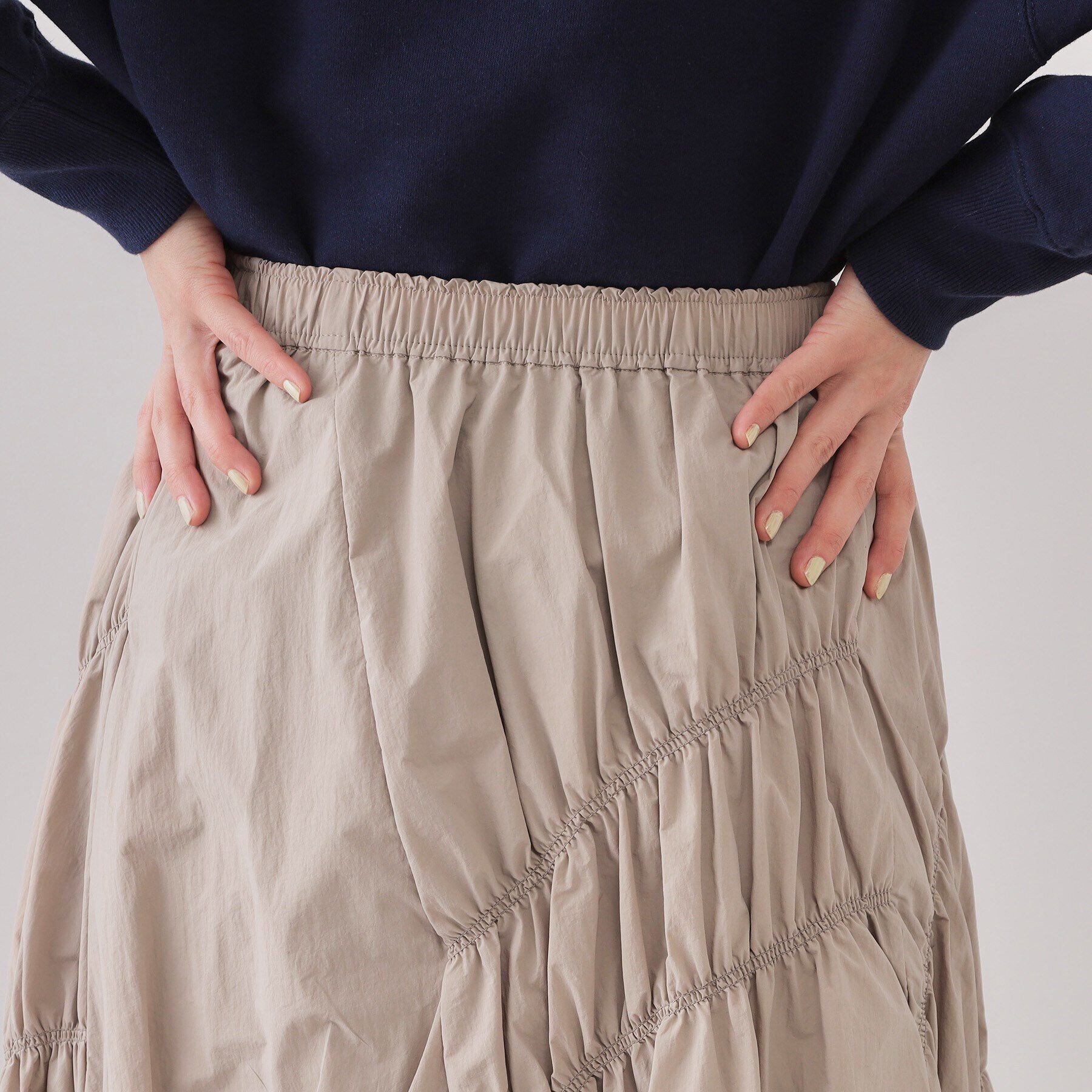 OPAQUE.CLIP「シャーリングアシメフレアスカート【洗濯機洗い可】」|スカート|