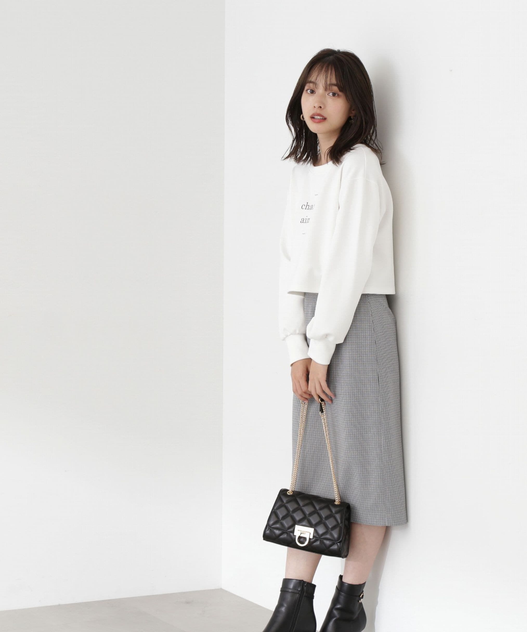 PROPORTION BODY DRESSING「ロゴデザインショート丈プルオーバー」|Tシャツ・カットソー|