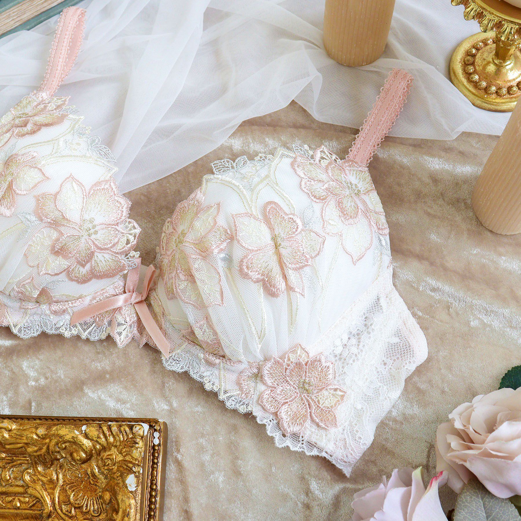 Risa Magli「アデリーノ ブラジャー （E-F） ＜V Make Type＞」|インナー|