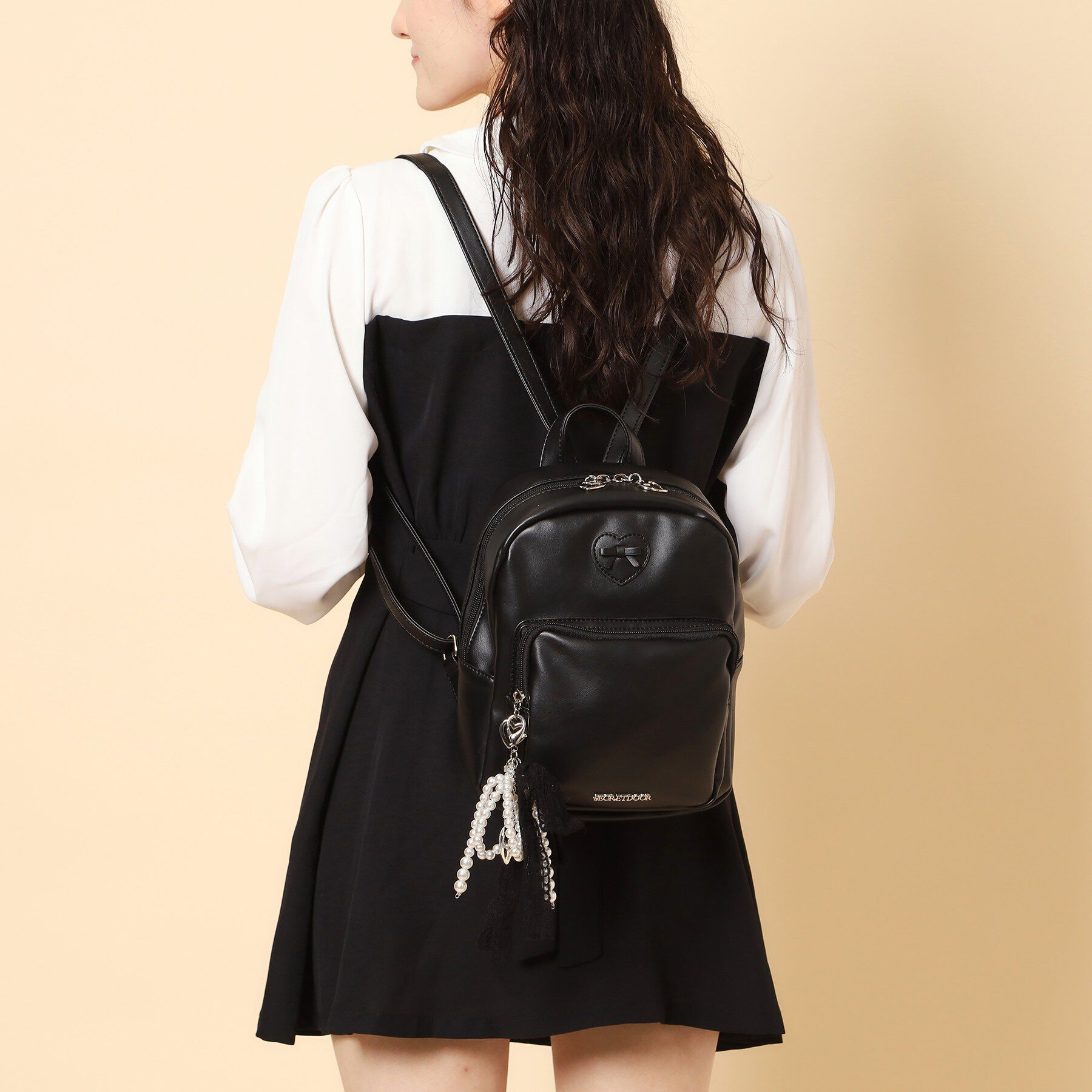 Ober Tashe「チャーム付きハートモチーフリュック」|リュック|