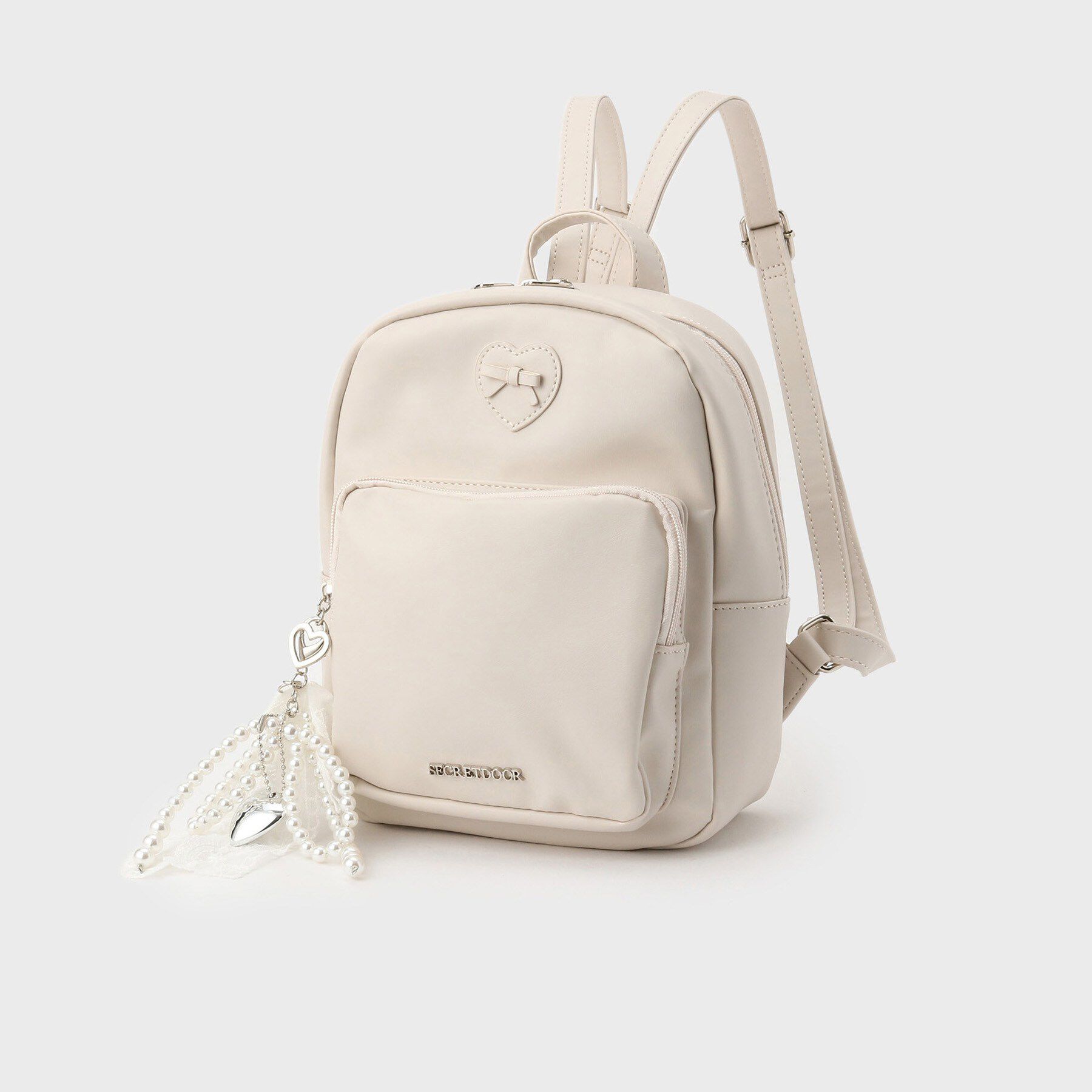 Ober Tashe「チャーム付きハートモチーフリュック」|リュック|