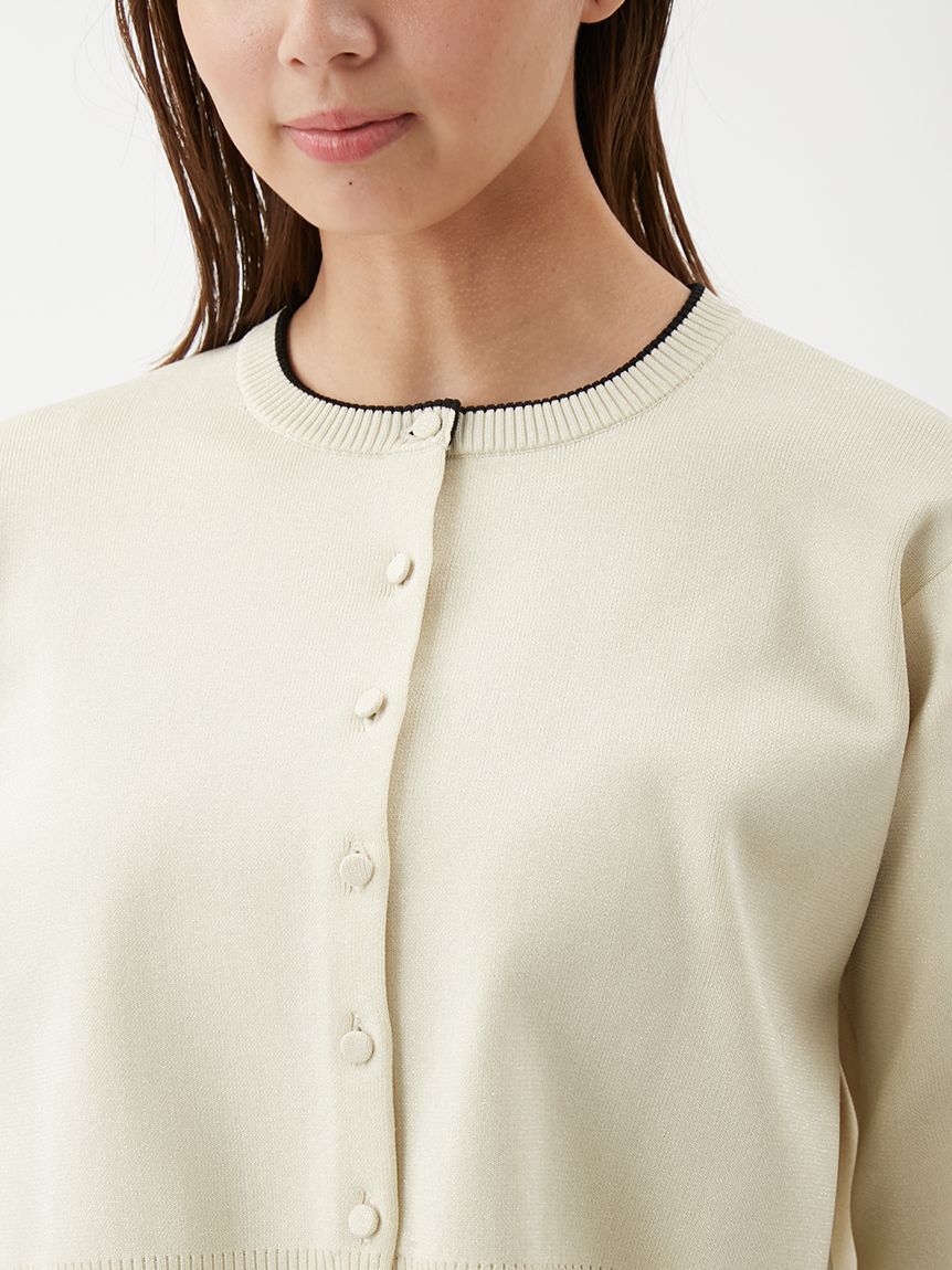 Mila Owen「【USAGI ONLINE・ZOZOTOWN限定カラー】フォルムアンサンブルくるみ釦ショートカーデ」|カーディガン|