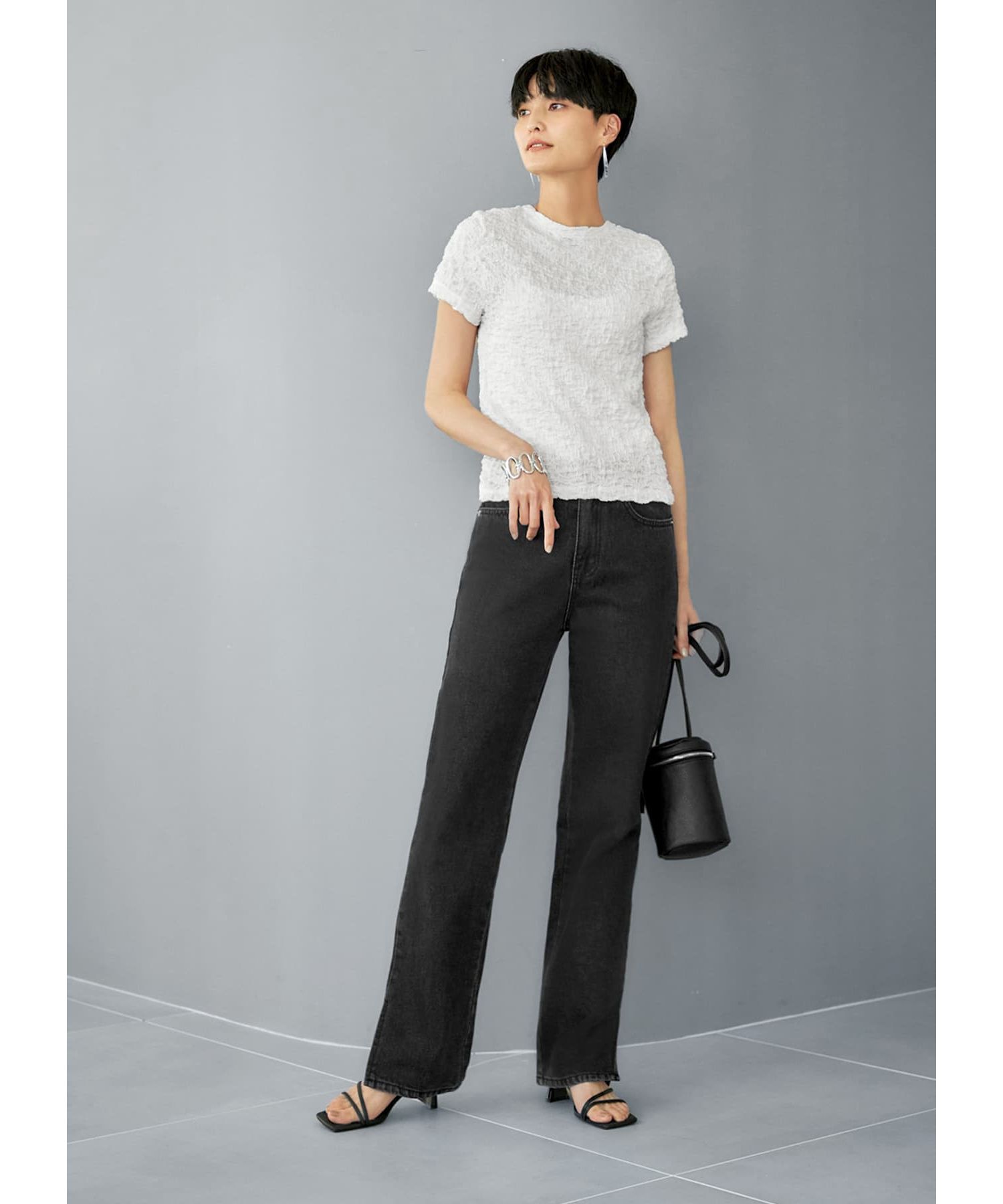 STYLE DELI「裾スリットブラックストレートデニム」|デニム|