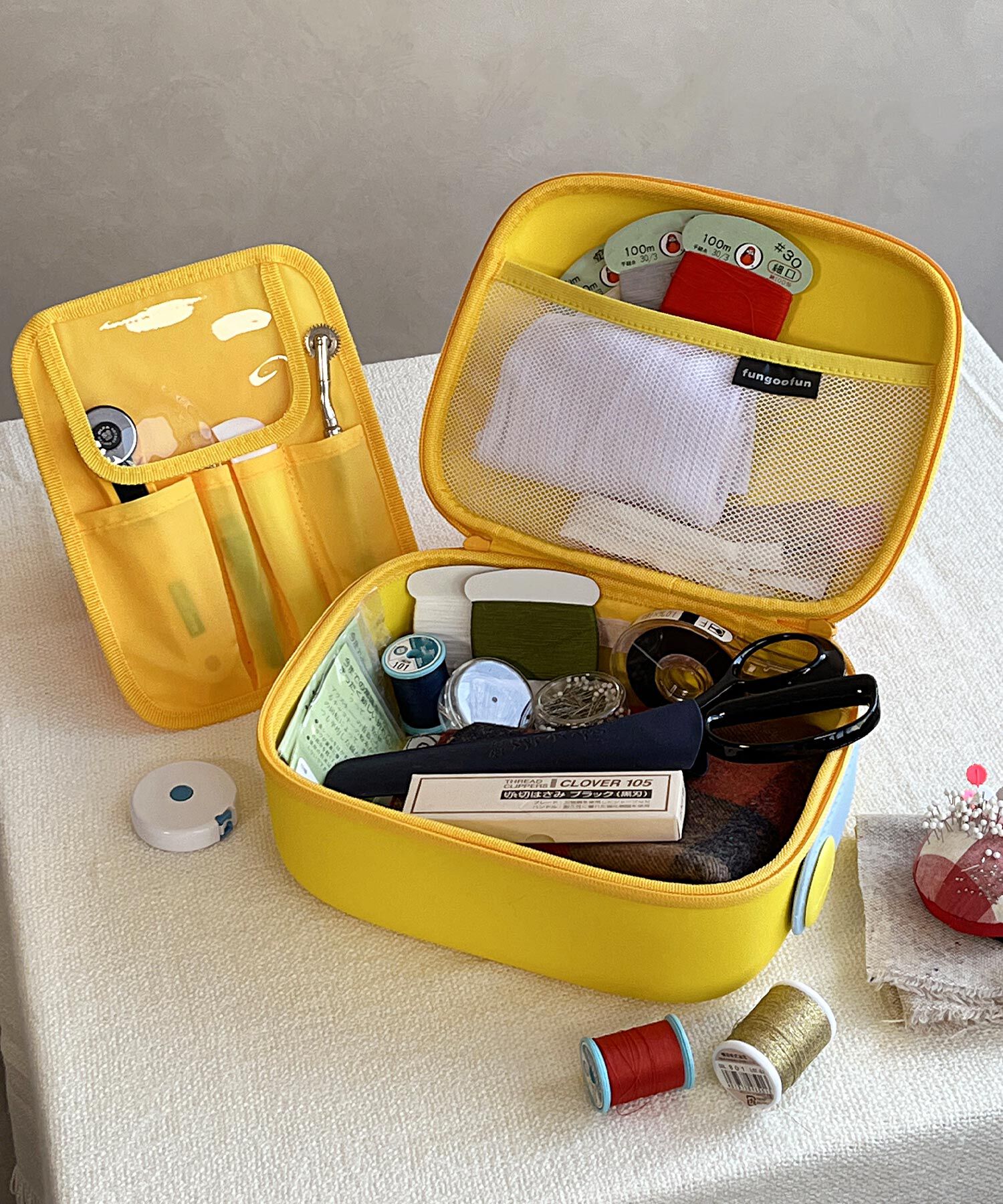 fungoofun「【WEB限定】EVAワイドマルチポーチ/G-0018 ポーチ 人気 売れてる 柔らかい」|ハンドバッグ|