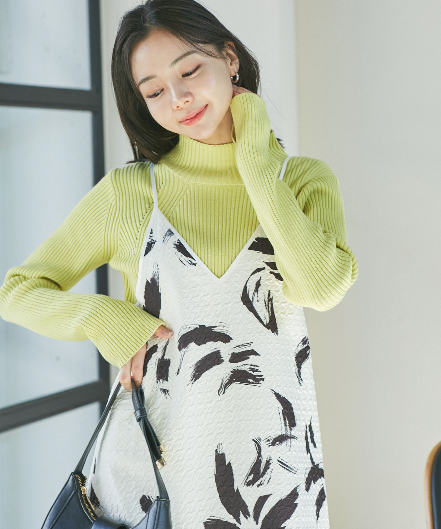 VIS「【洗える】アート柄キャミワンピース」|ワンピース|