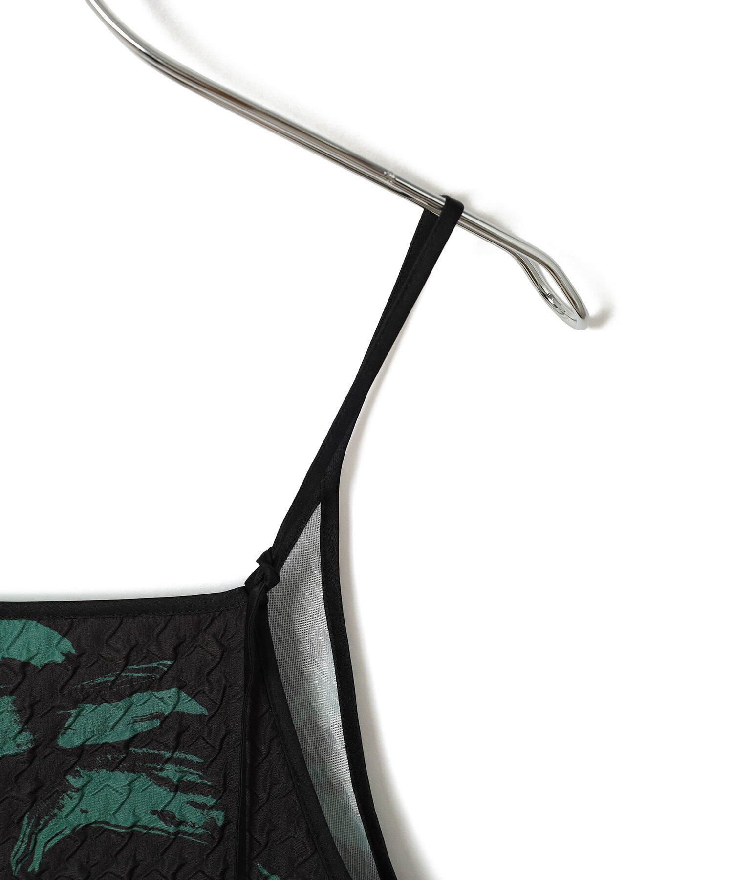 VIS「【洗える】アート柄キャミワンピース」|ワンピース|