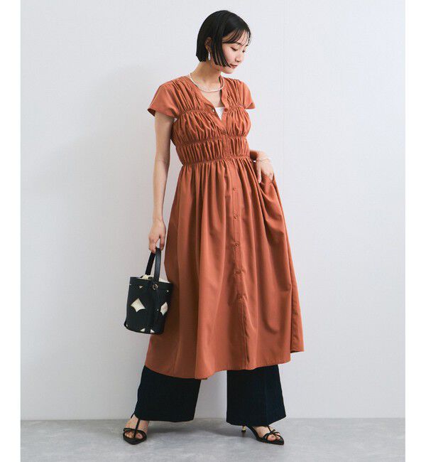 VIS「シャーリングデザインワンピース【WEB限定サイズ】」|ワンピース|