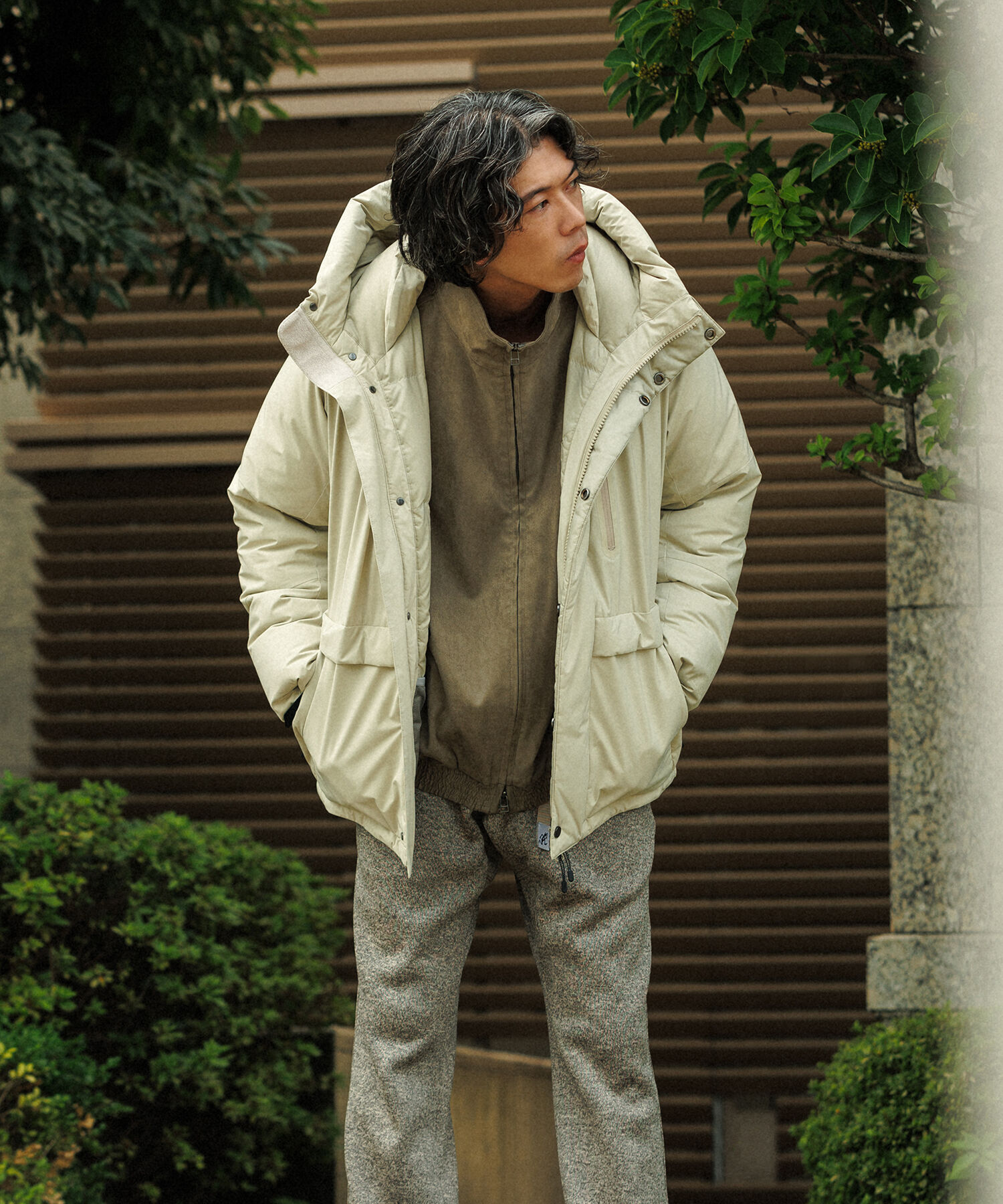 ADAM ET ROPE'「【ALLIED】700FP ショート フーディー ダウンジャケット / ユニセックス」|ダウン|