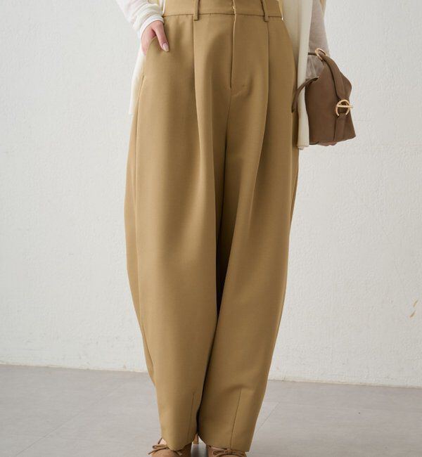  「バレルレッグパンツ」|チノ|