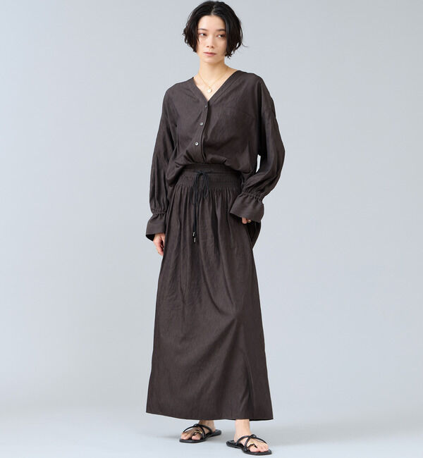 Liesse「Vカラーブラウス」|シャツ・ブラウス|