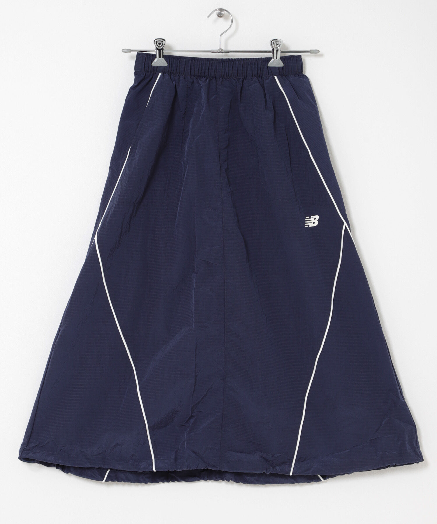 URBAN RESEARCH DOORS「NEW BALANCE　スポーツレガシースカート」|スカート|ネイビー