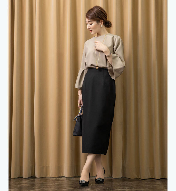 ur's「【星玲奈さんコラボアイテム】タックフレアスリーブトップス」|シャツ・ブラウス|