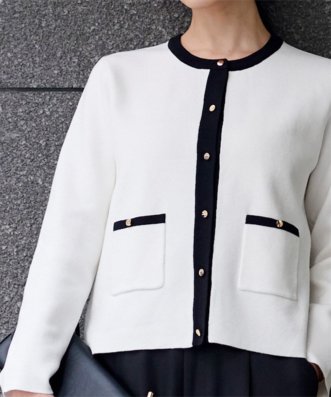 ur's「ゴールド釦ポケットデザインニットジャケット」|ニット・セーター|