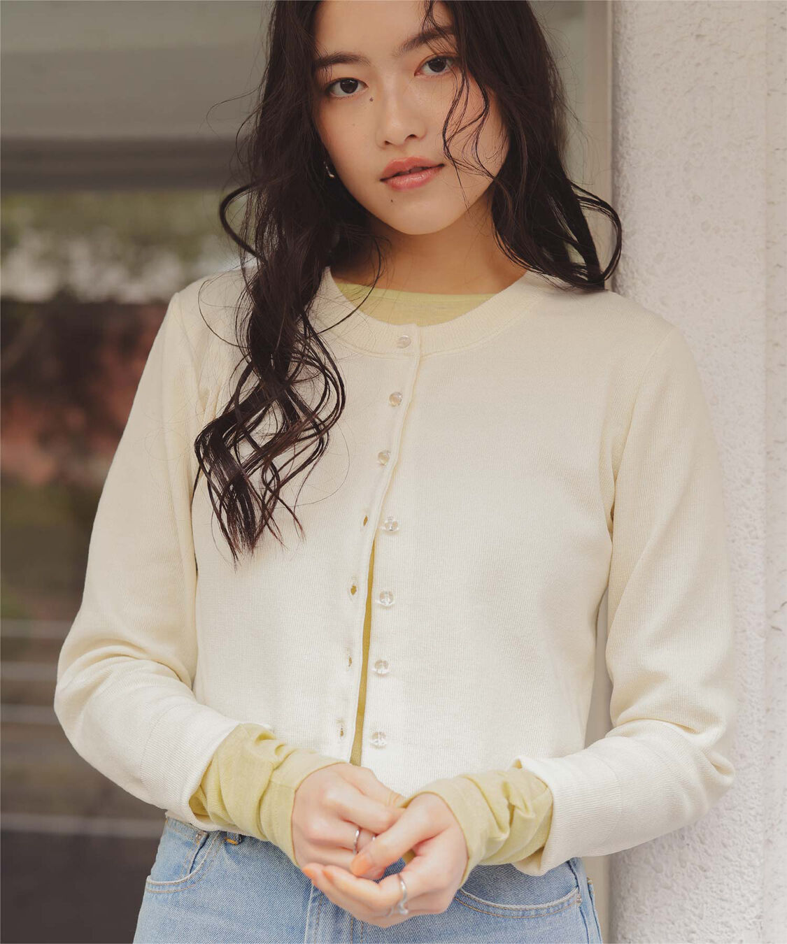 titivate「クリア釦UVケアニットカーディガン」|カーディガン|アイボリー