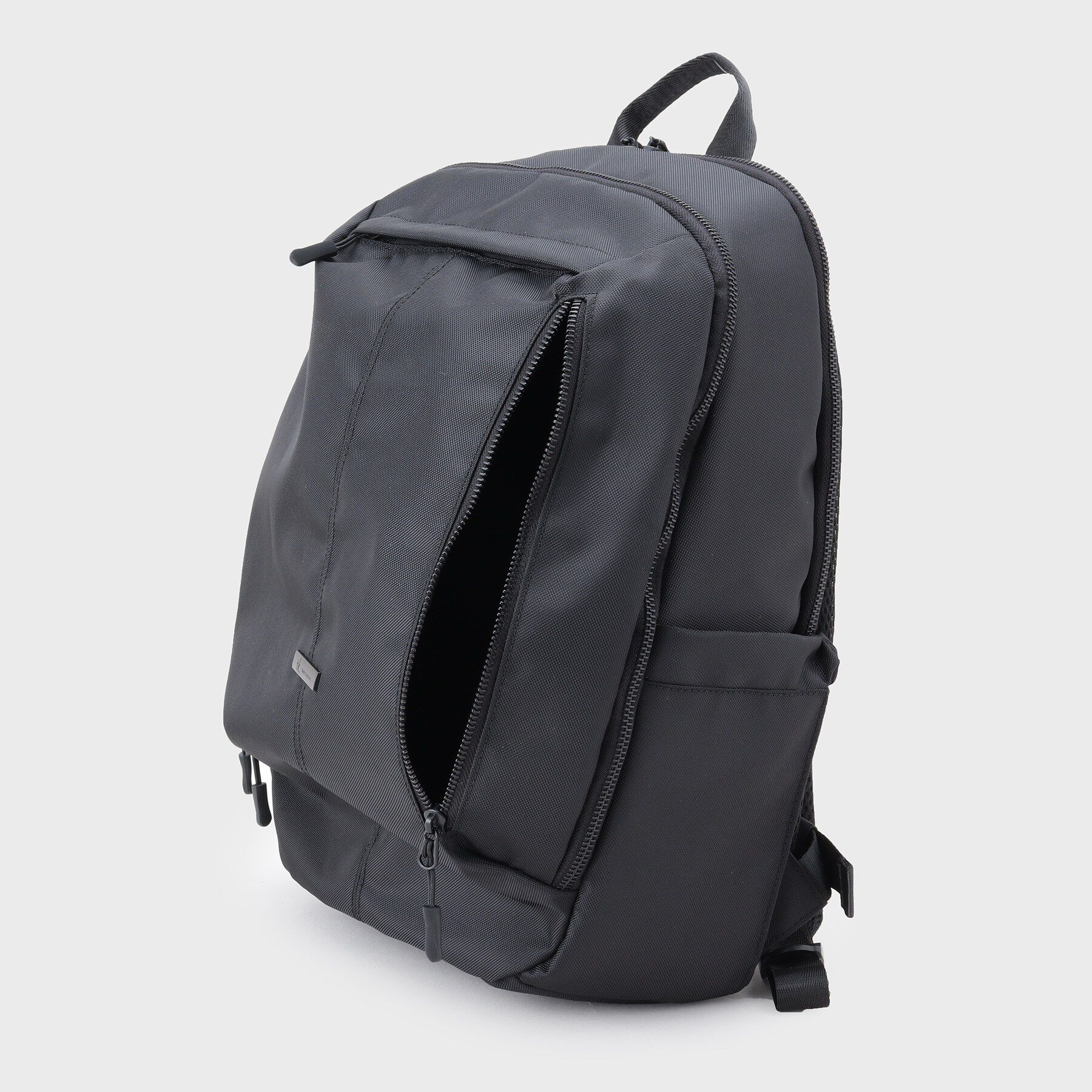 tk.TAKEO KIKUCHI「【撥水】シティバックパック」|リュック|