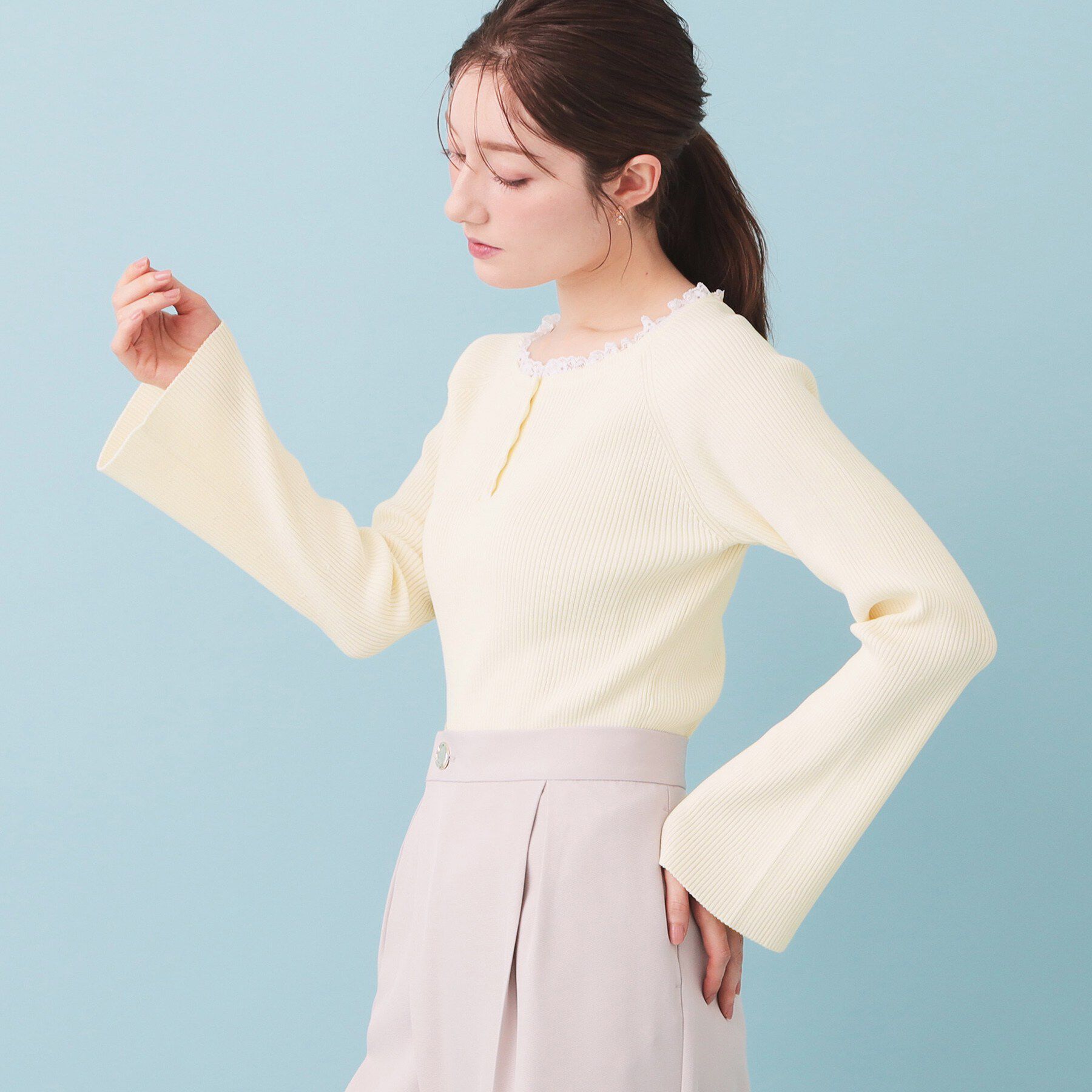 index「ヘンリーネックフレアスリーブニット【洗濯機OK】」|ニット・セーター|