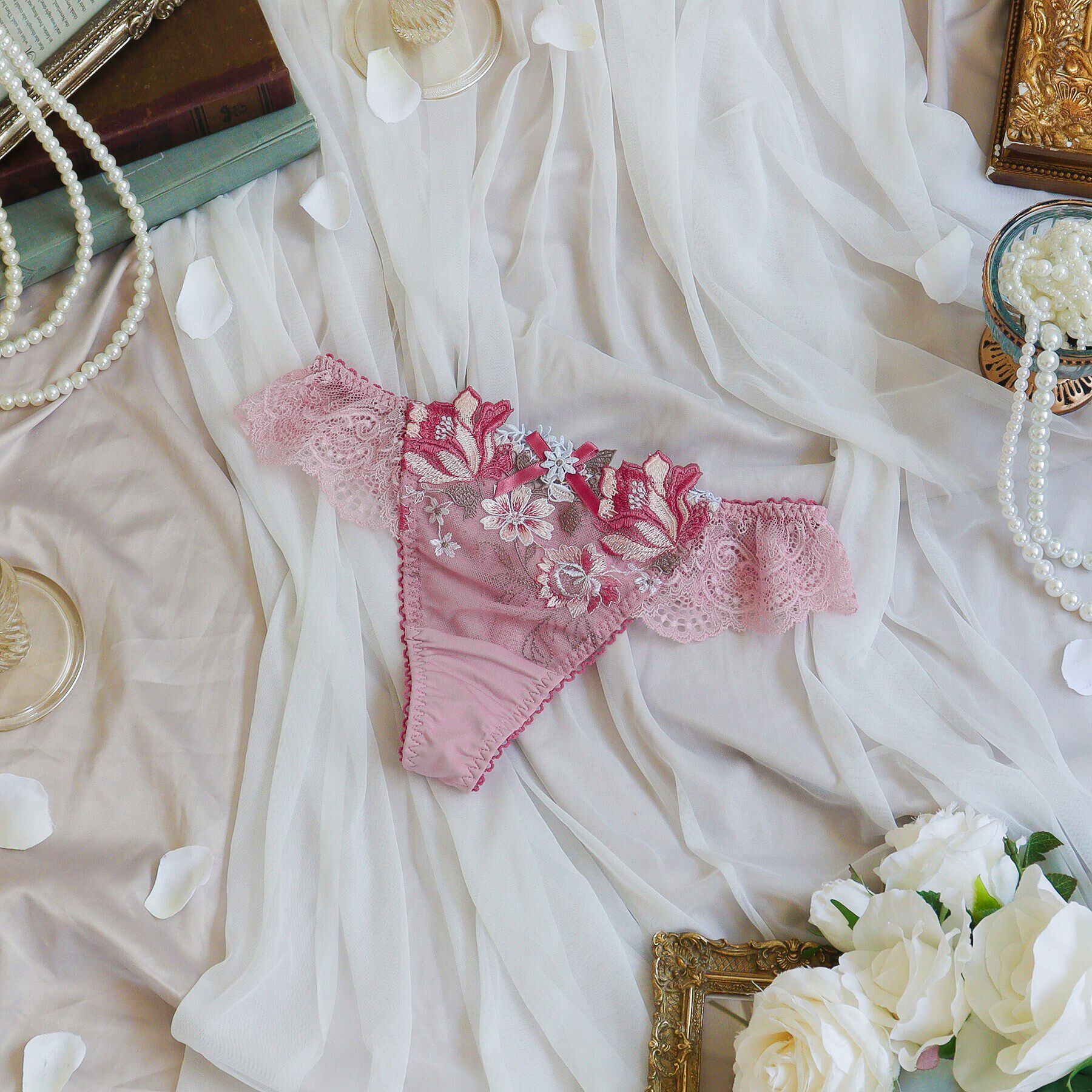 Risa Magli「アデラ Tバックショーツ」|インナー|ローズ(062)