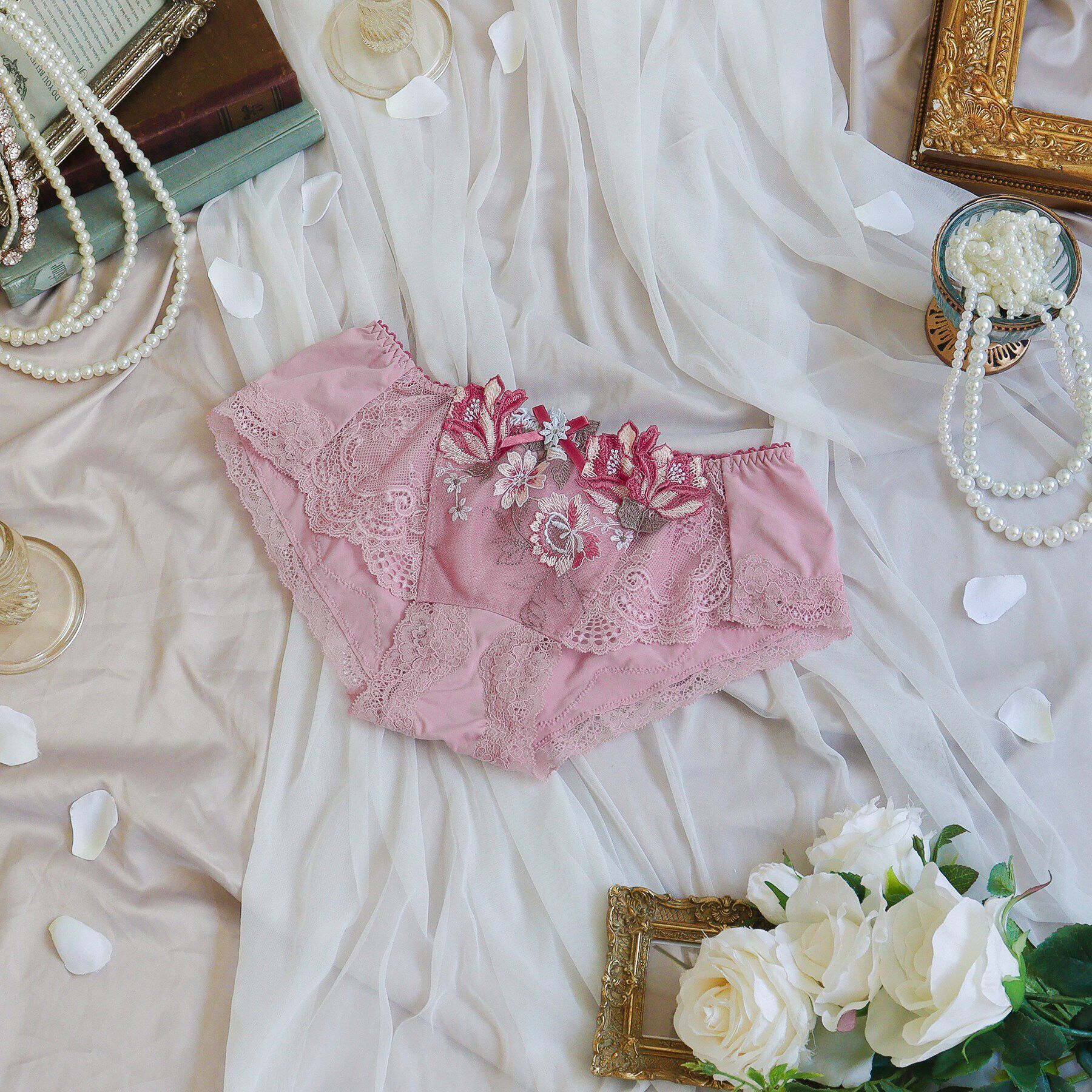 Risa Magli「アデラ ヒップハング」|インナー|ローズ(062)